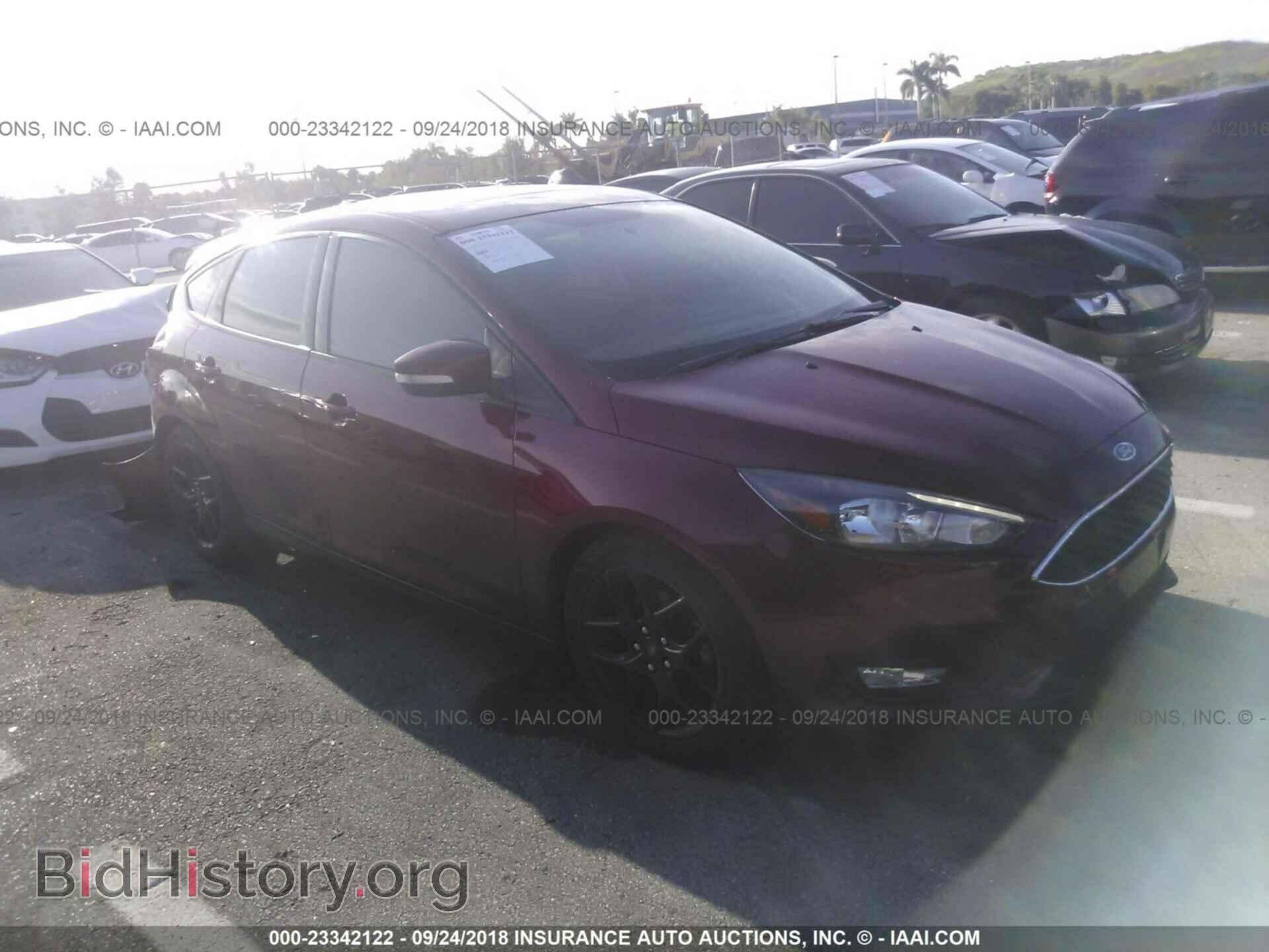 Photo 1FADP3K23GL299527 - Ford Focus 2016