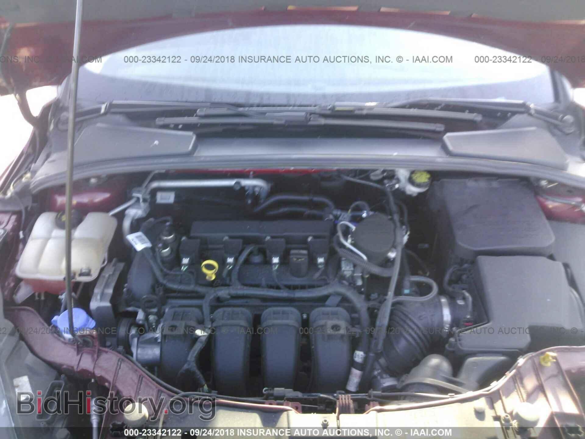2016 Ford Focus - VIN: 1FADP3K23GL299527 - Photo 10