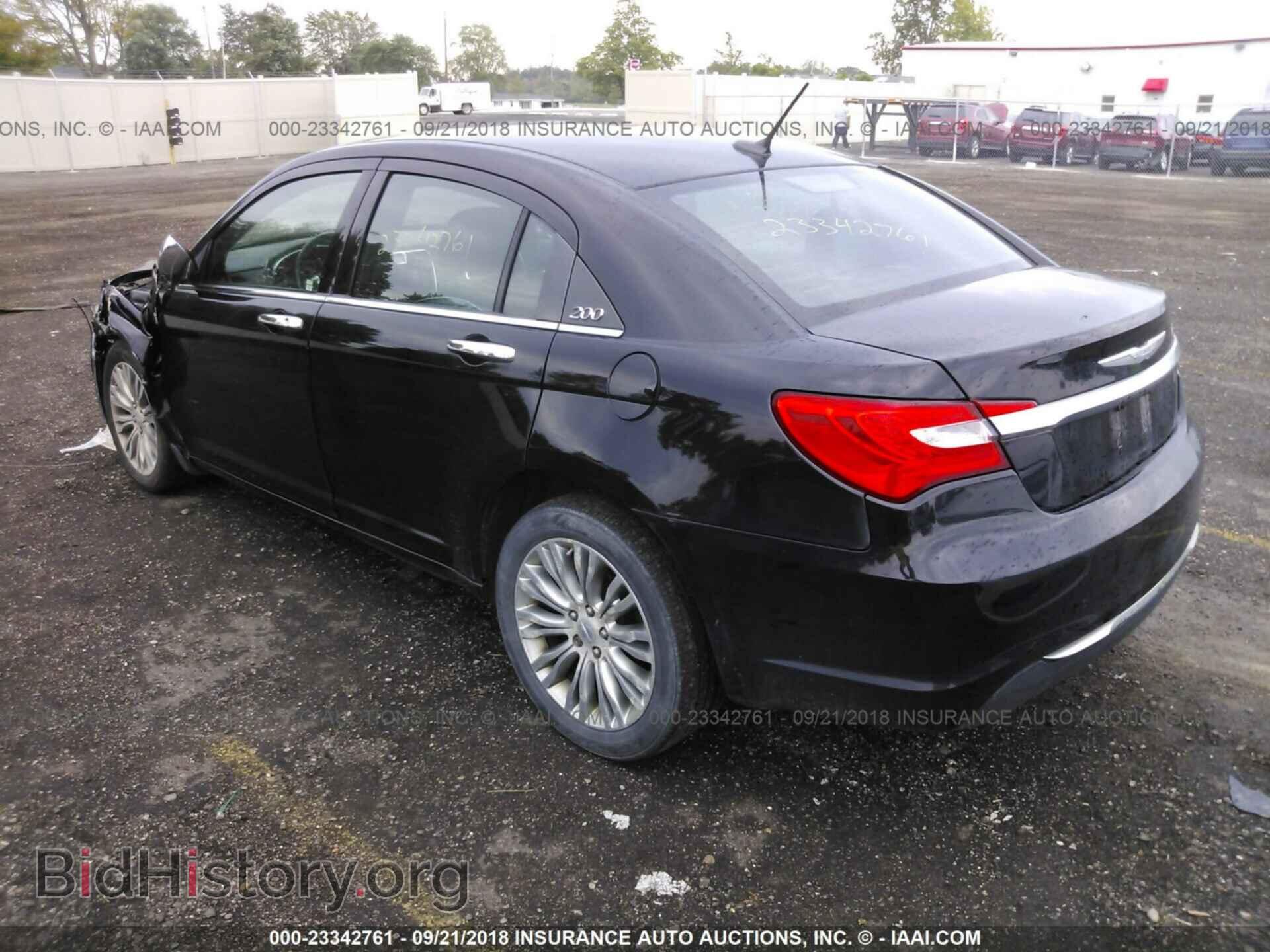 2012 Chrysler 200 - VIN: 1C3CCBCBXCN304672 - Фото 3