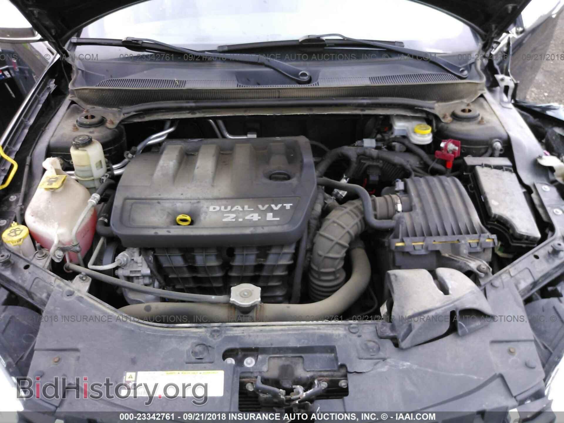 2012 Chrysler 200 - VIN: 1C3CCBCBXCN304672 - Фото 10