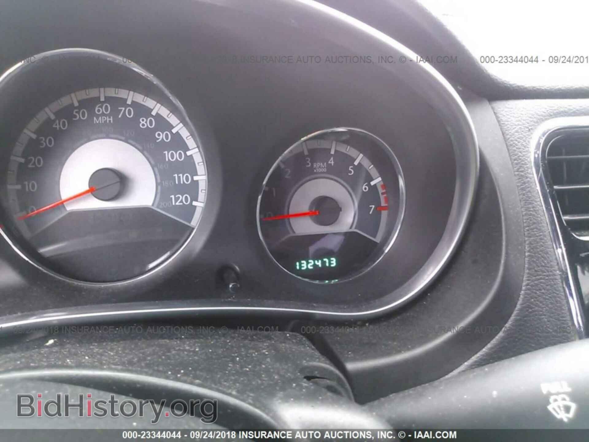 2011 Chrysler 200 - VIN: 1C3BC2FG9BN618444 - Photo 7