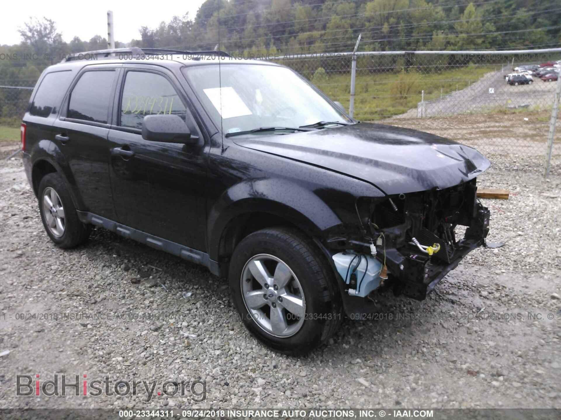 Photo 1FMCU0D73CKC14820 - Ford Escape 2012