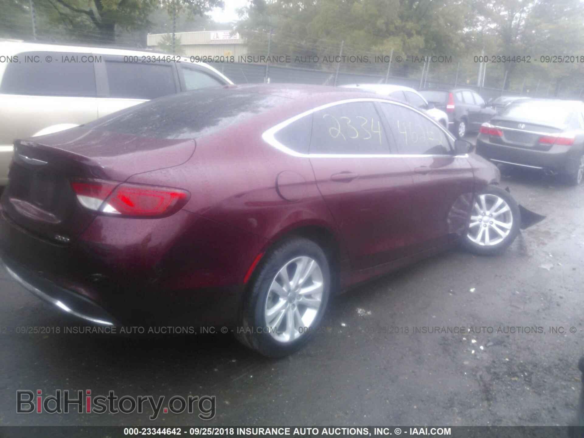 2016 Chrysler 200 - VIN: 1C3CCCAB8GN143379 - Photo 4