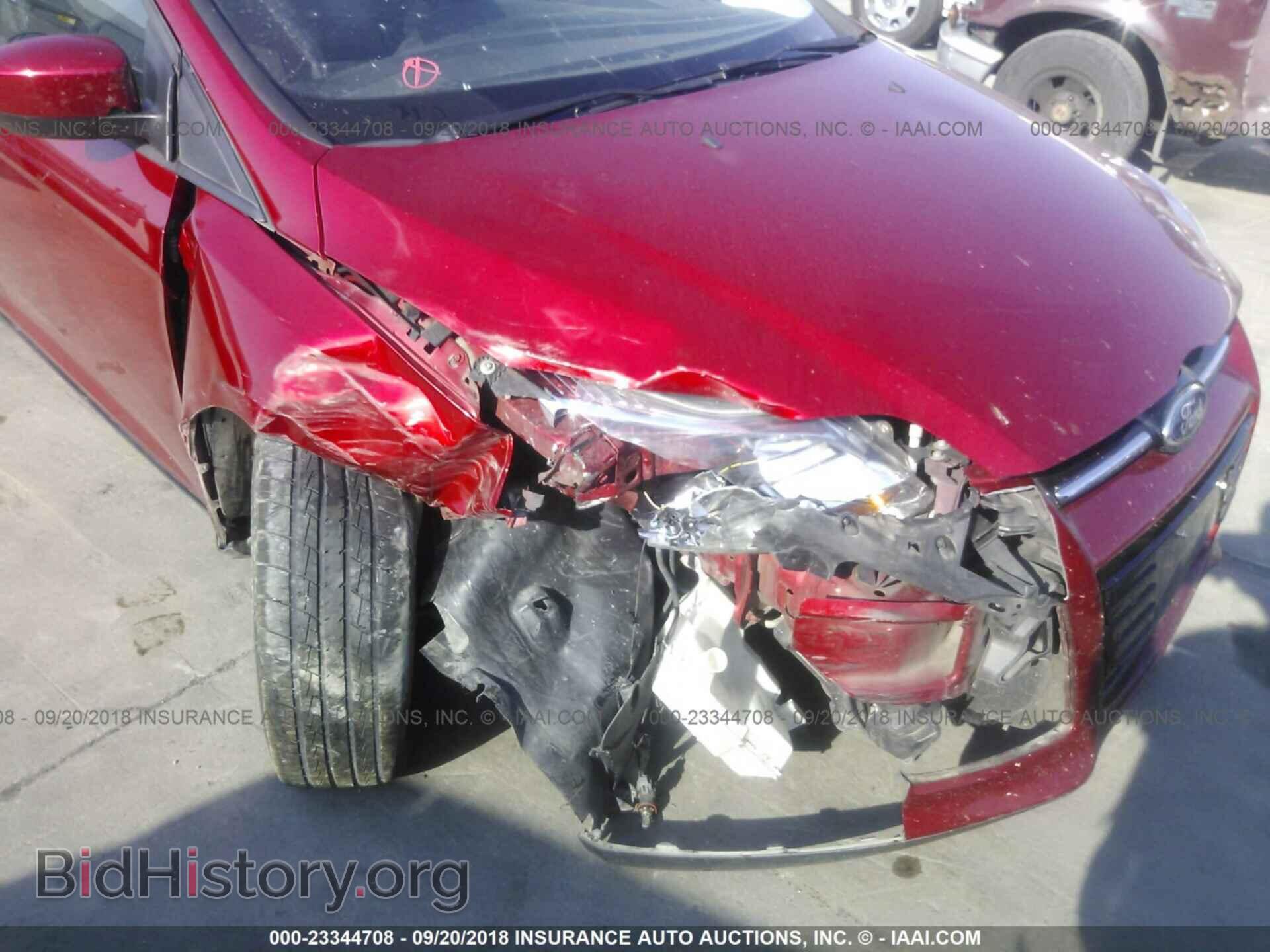 2012 Ford Focus - VIN: 1FAHP3F20CL448367 - Photo 6