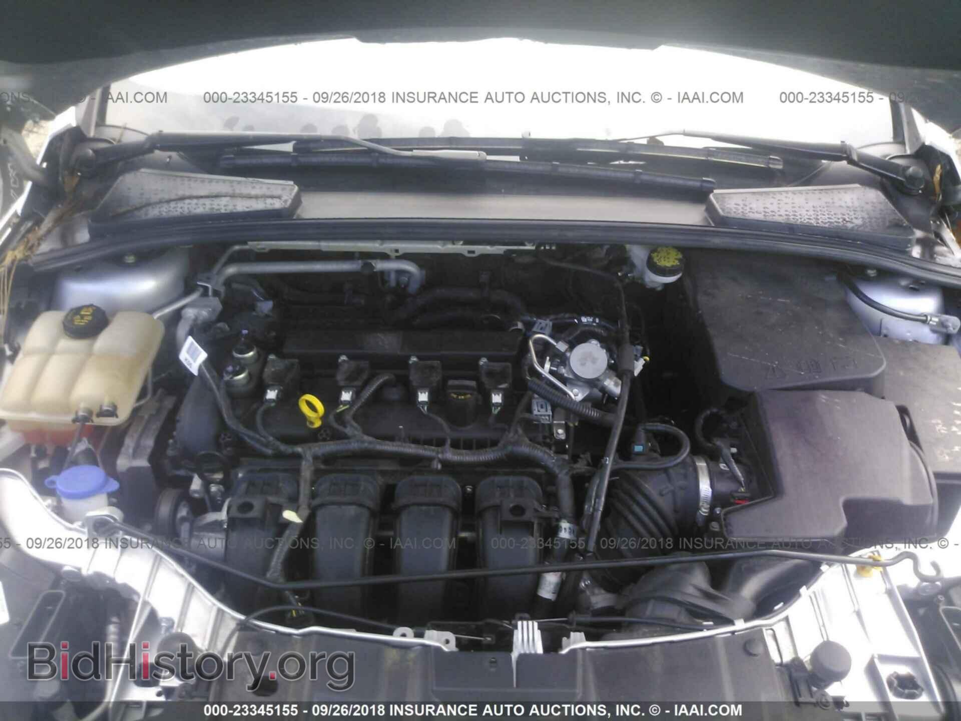 2016 Ford Focus - VIN: 1FADP3F2XGL382009 - Photo 10