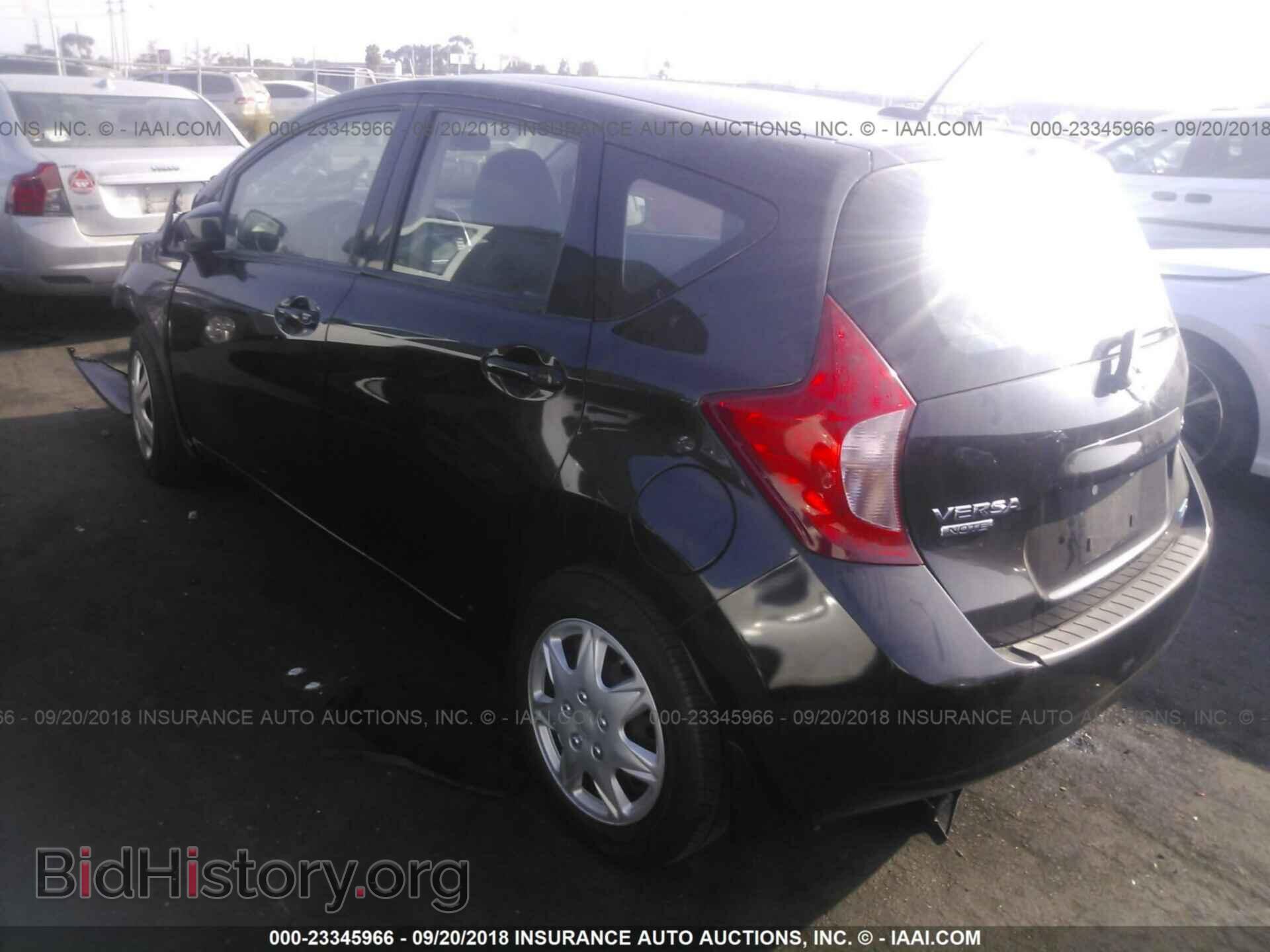 2016 Nissan Versa note - VIN: 3N1CE2CP0GL392187 - Фото 3