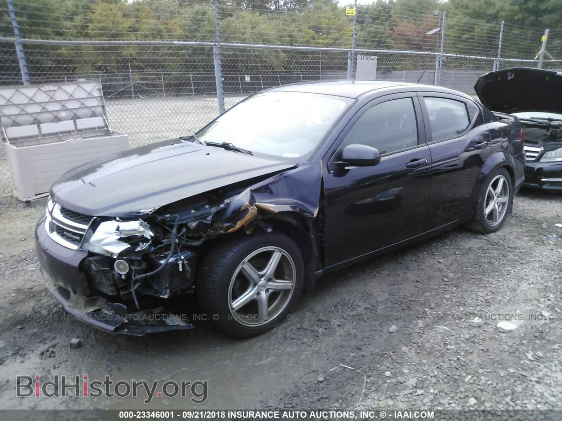 2011 DODGE AVENGER - VIN: 1B3BD1FG7BN601775 - Фото 2