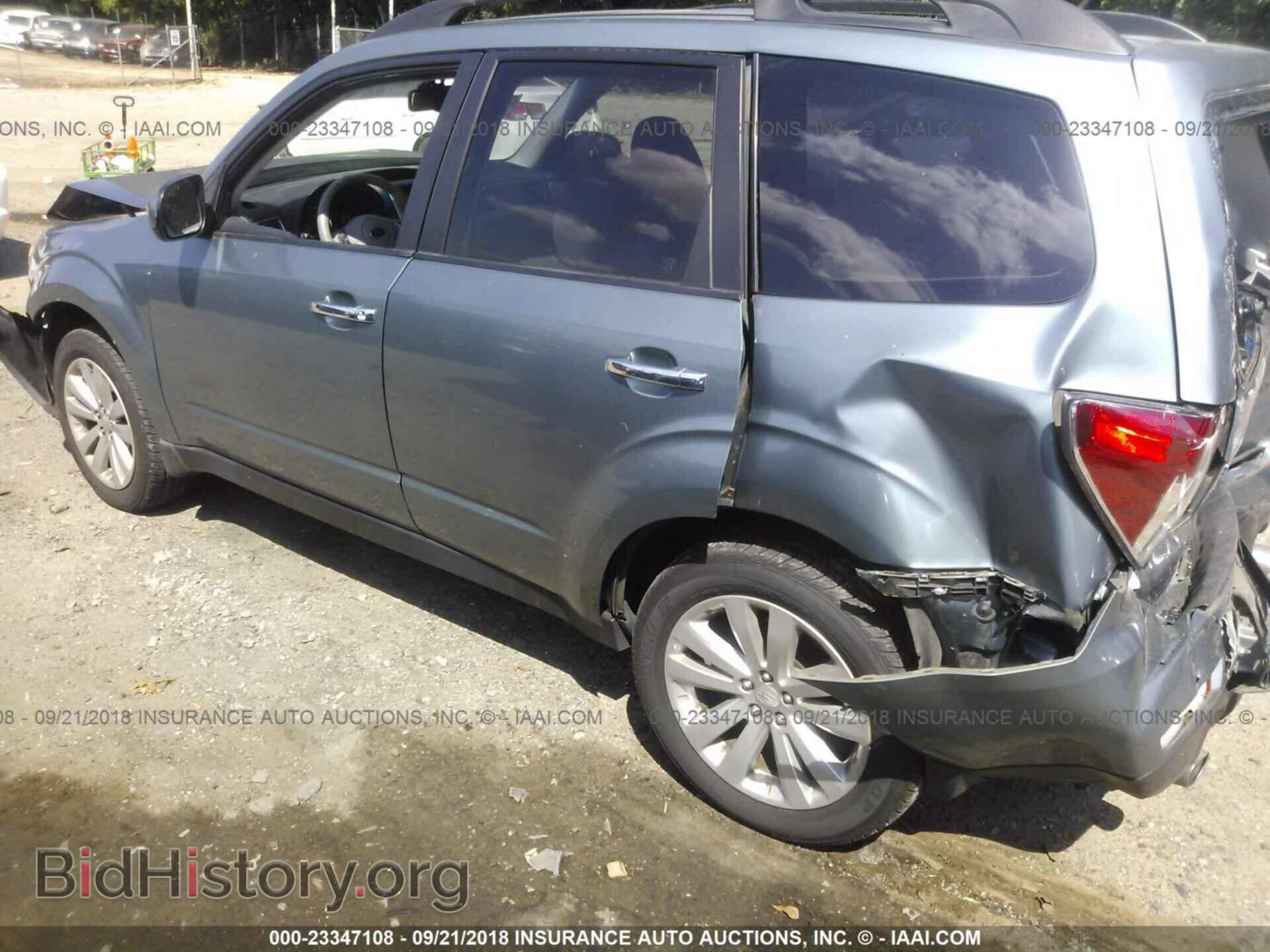 2011 Subaru Forester - VIN: JF2SHAEC3BH739010 - Фото 3