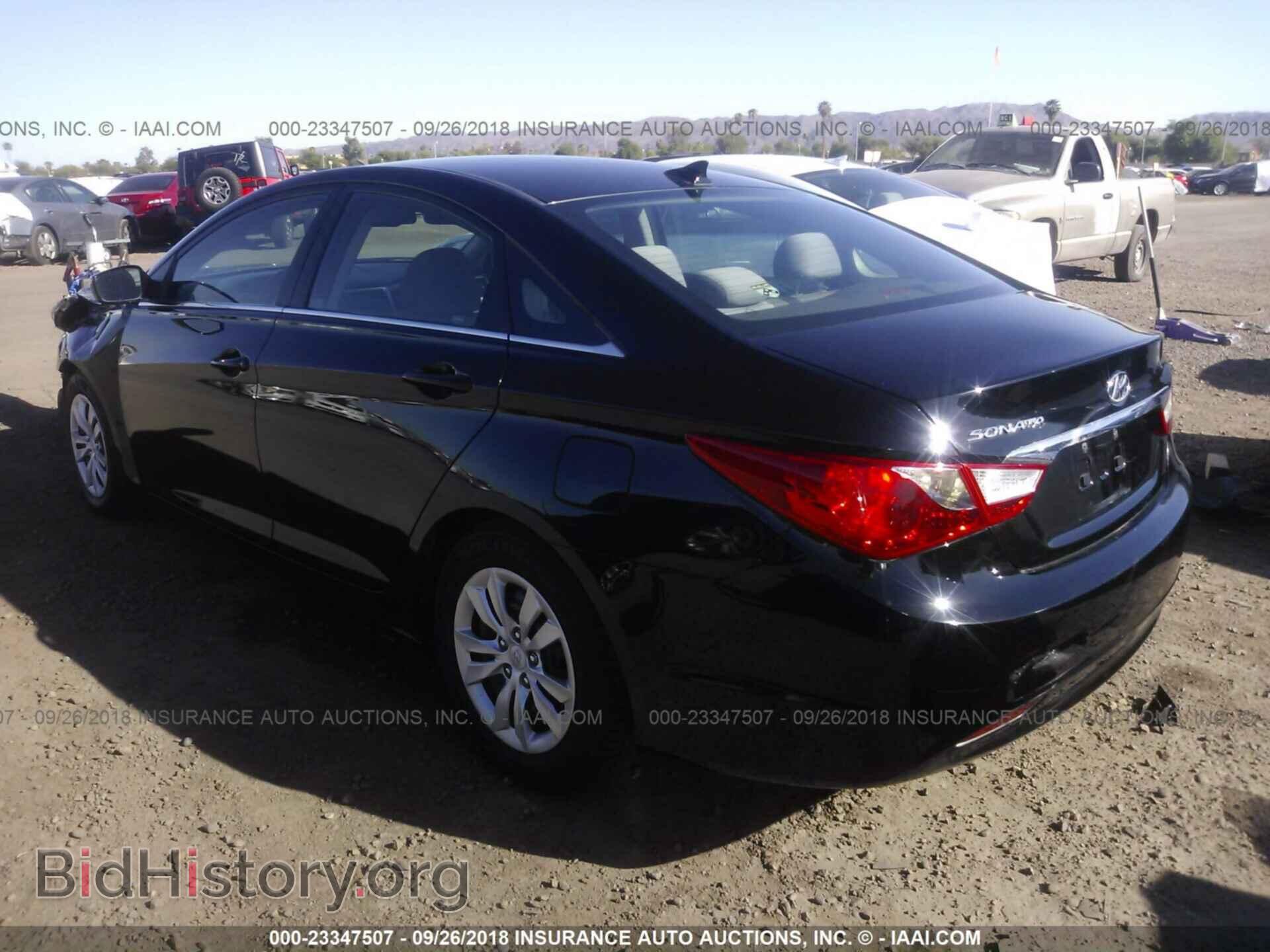 2012 Hyundai Sonata - VIN: 5NPEB4AC2CH469999 - Photo 3