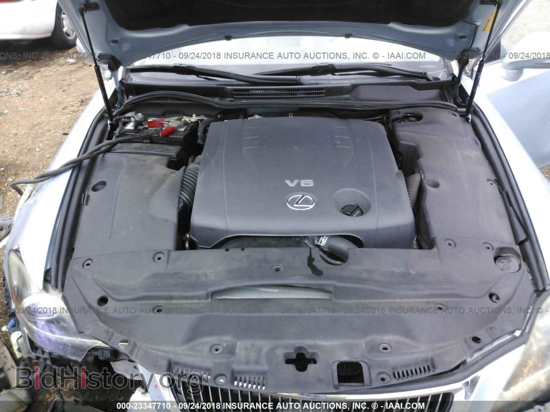 2011 LEXUS IS - VIN: JTHBF5C21B5150902 - Photo 10