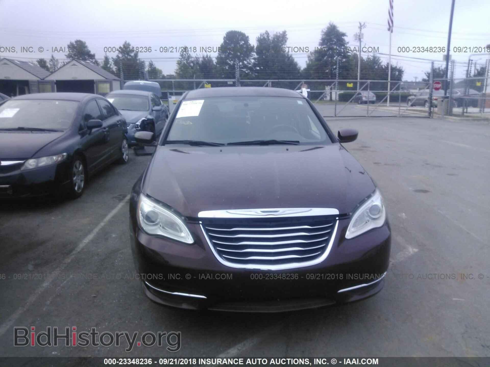 2013 Chrysler 200 - VIN: 1C3CCBBG5DN659702 - Photo 6