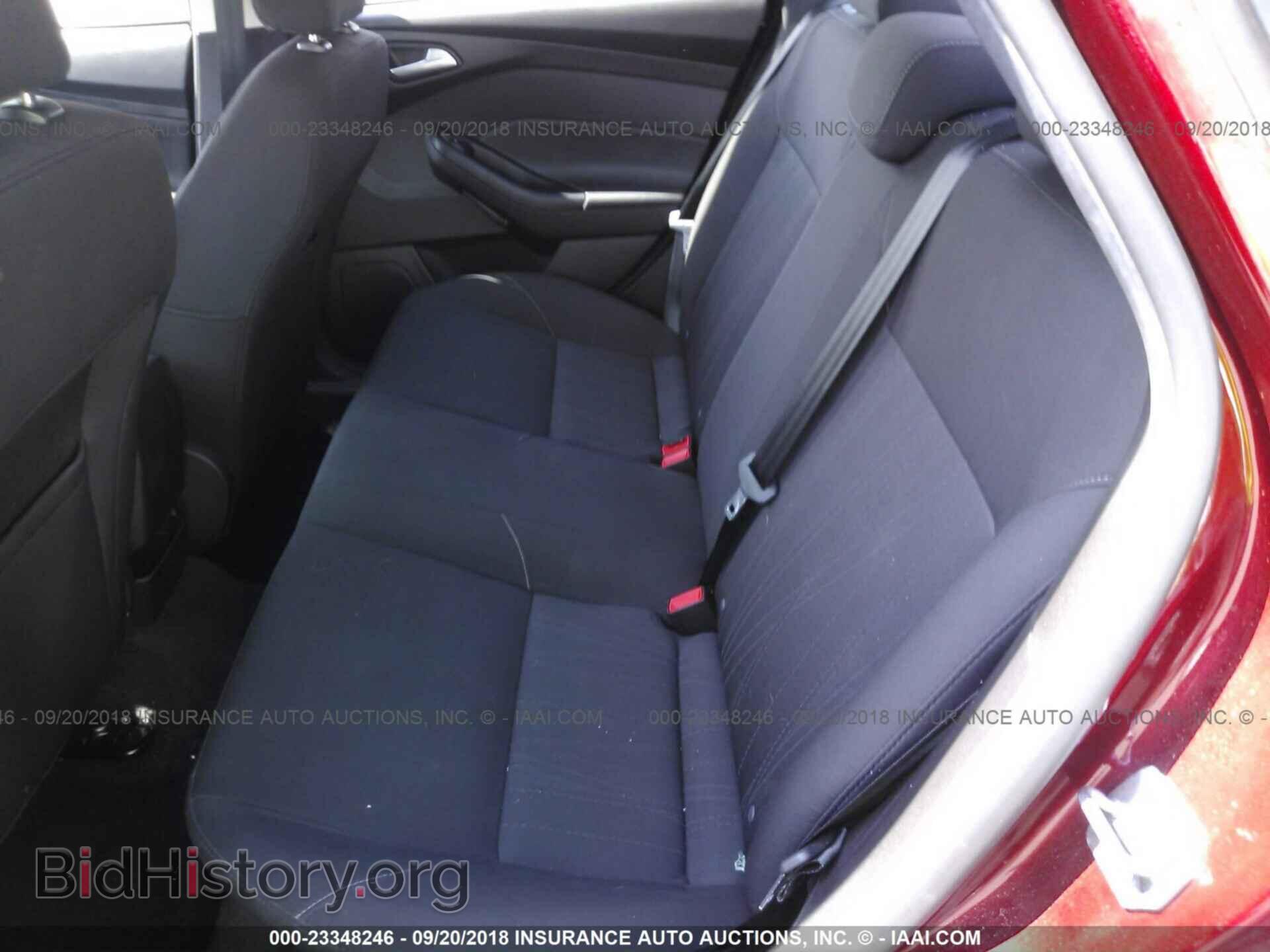 2017 Ford Focus - VIN: 1FADP3F2XHL209351 - Photo 8