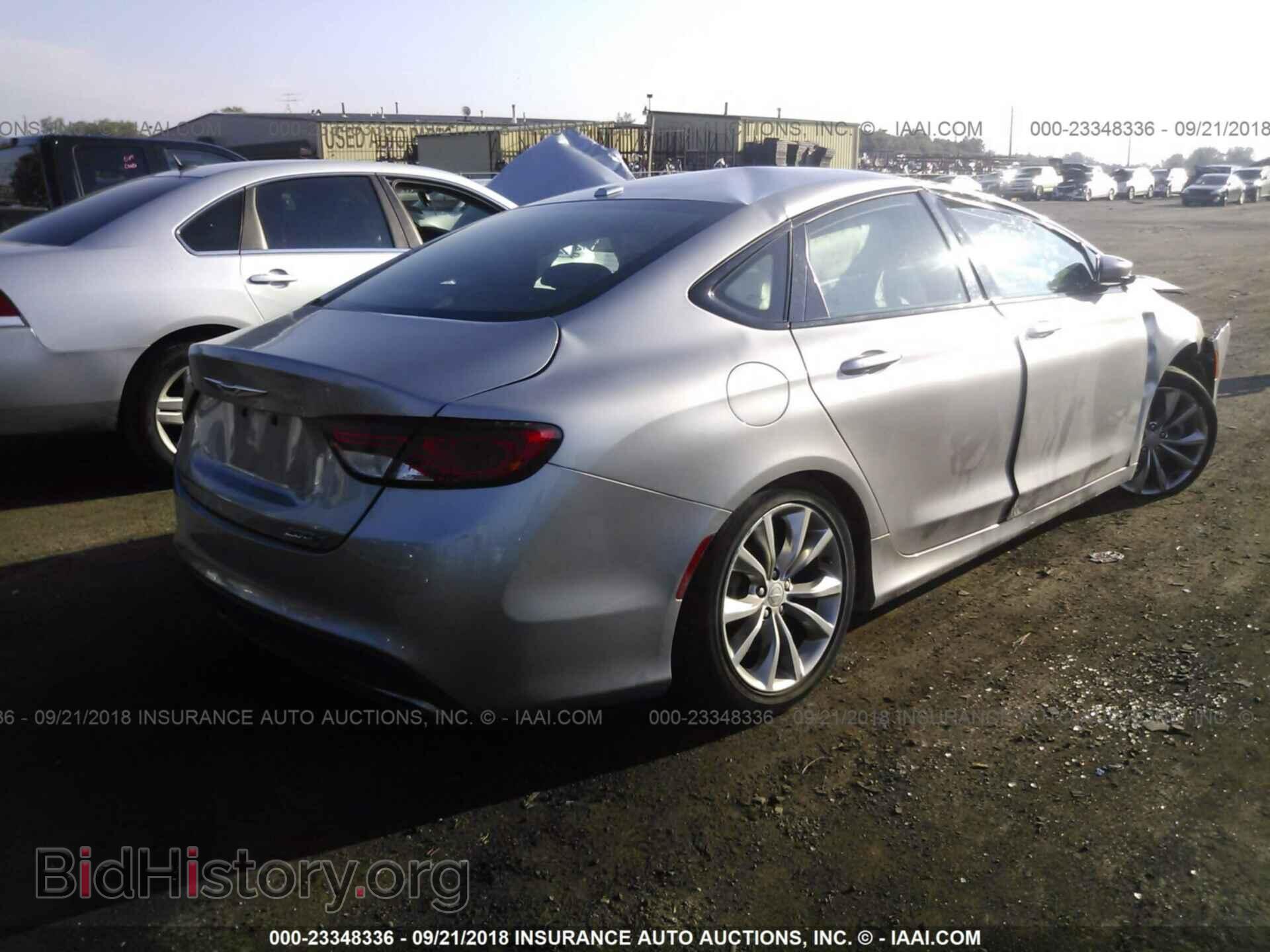 2015 Chrysler 200 - VIN: 1C3CCCBB1FN670645 - Фото 4