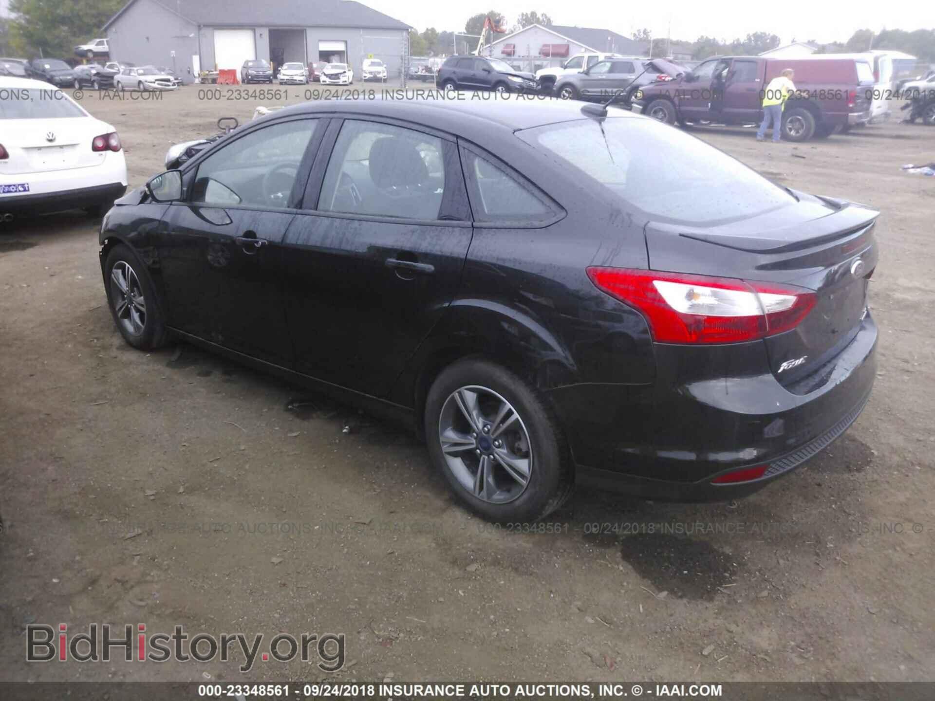 2014 Ford Focus - VIN: 1FADP3F21EL340423 - Фото 3