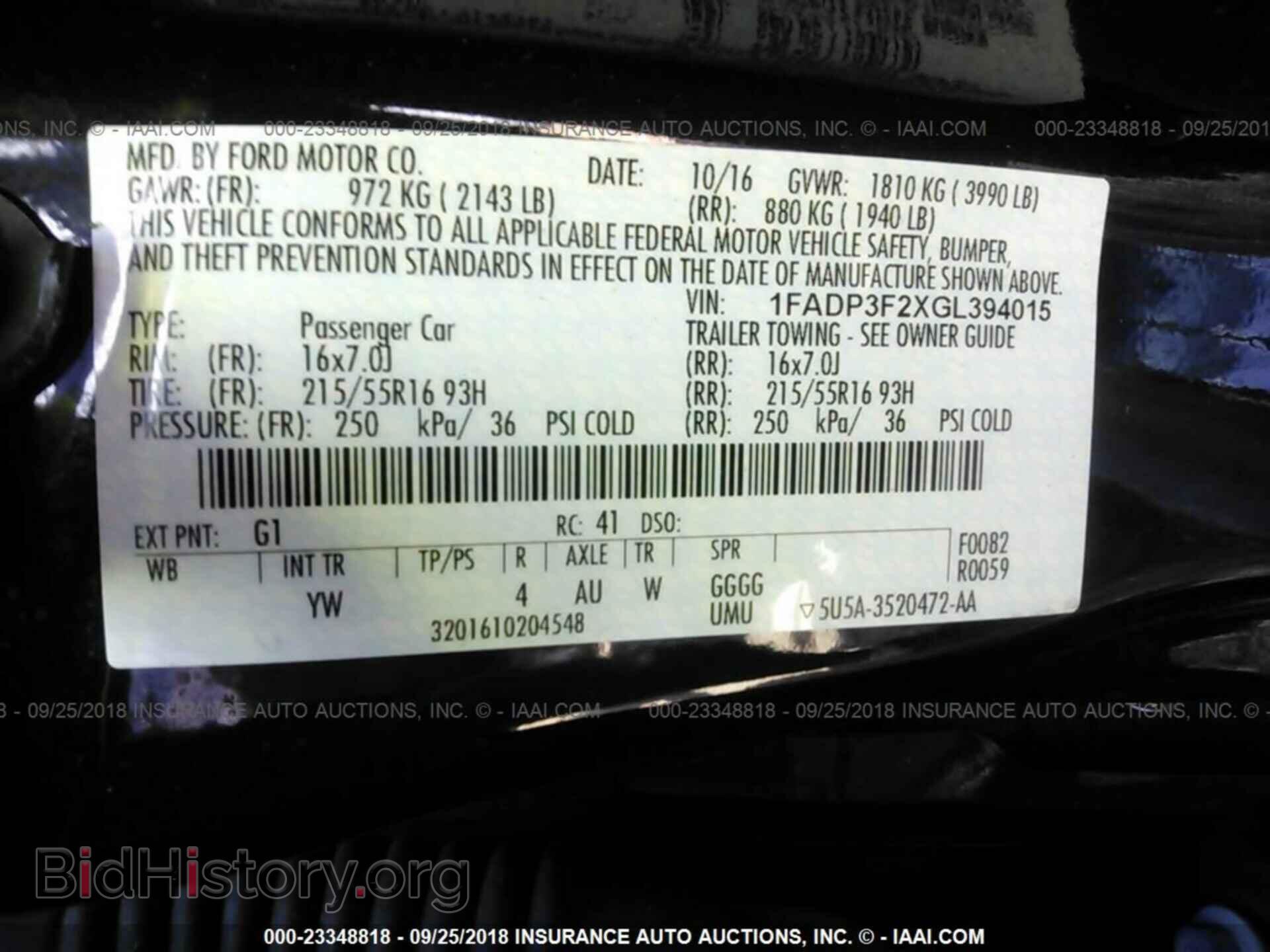 2016 Ford Focus - VIN: 1FADP3F2XGL394015 - Photo 9