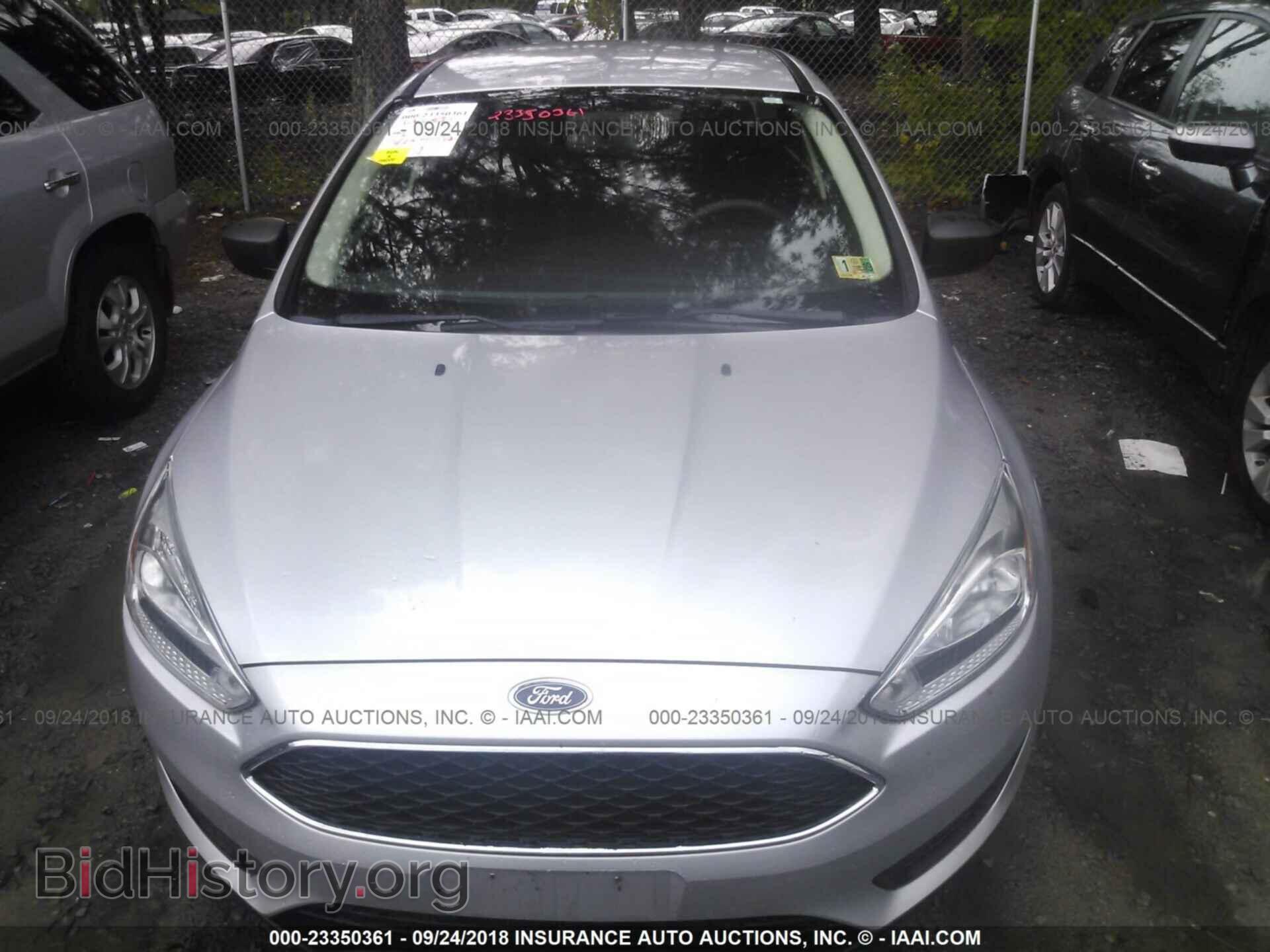 2015 Ford Focus - VIN: 1FADP3E23FL354875 - Photo 6