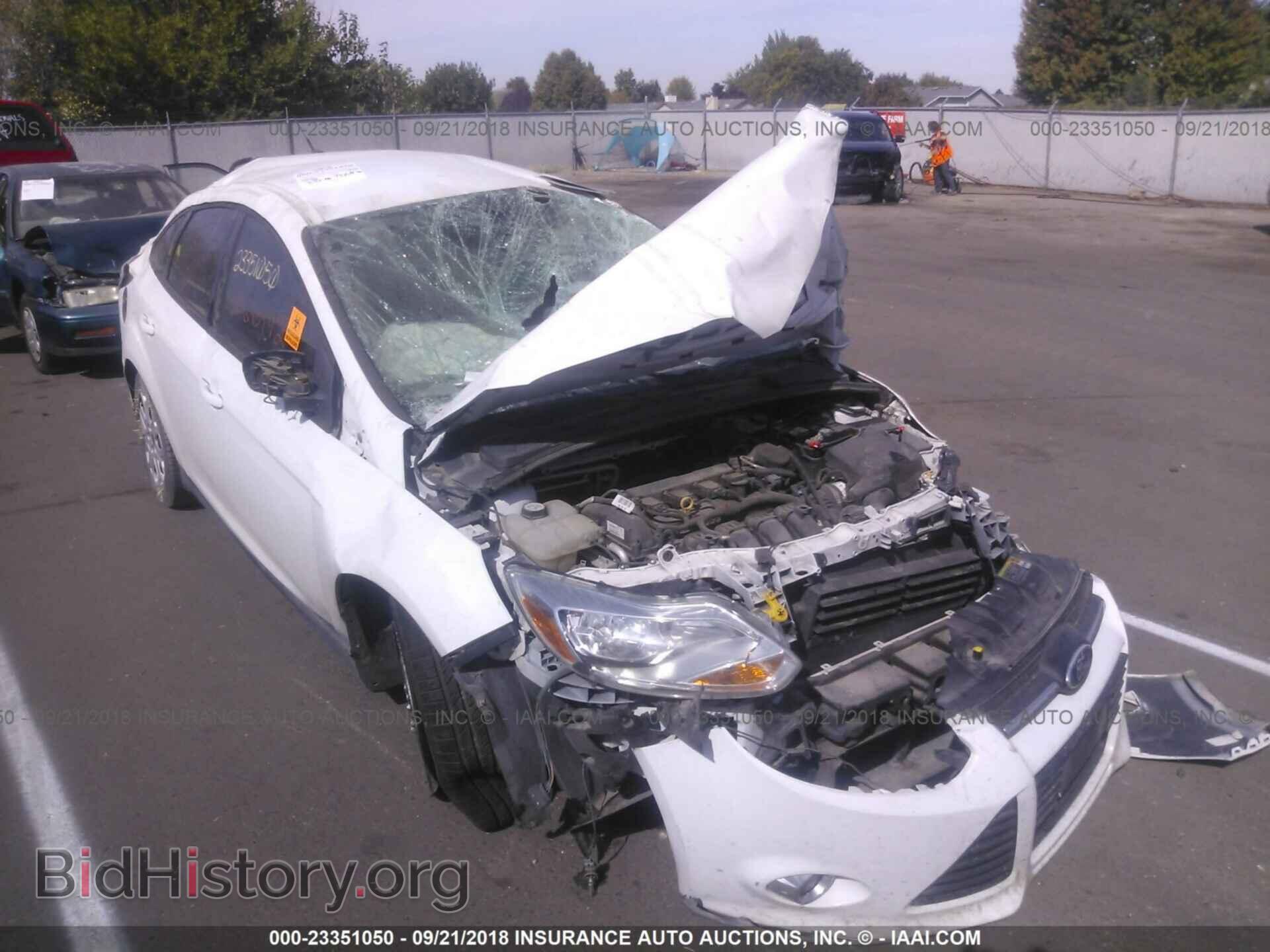 2012 Ford Focus - VIN: 1FAHP3F21CL361934 - Photo 6