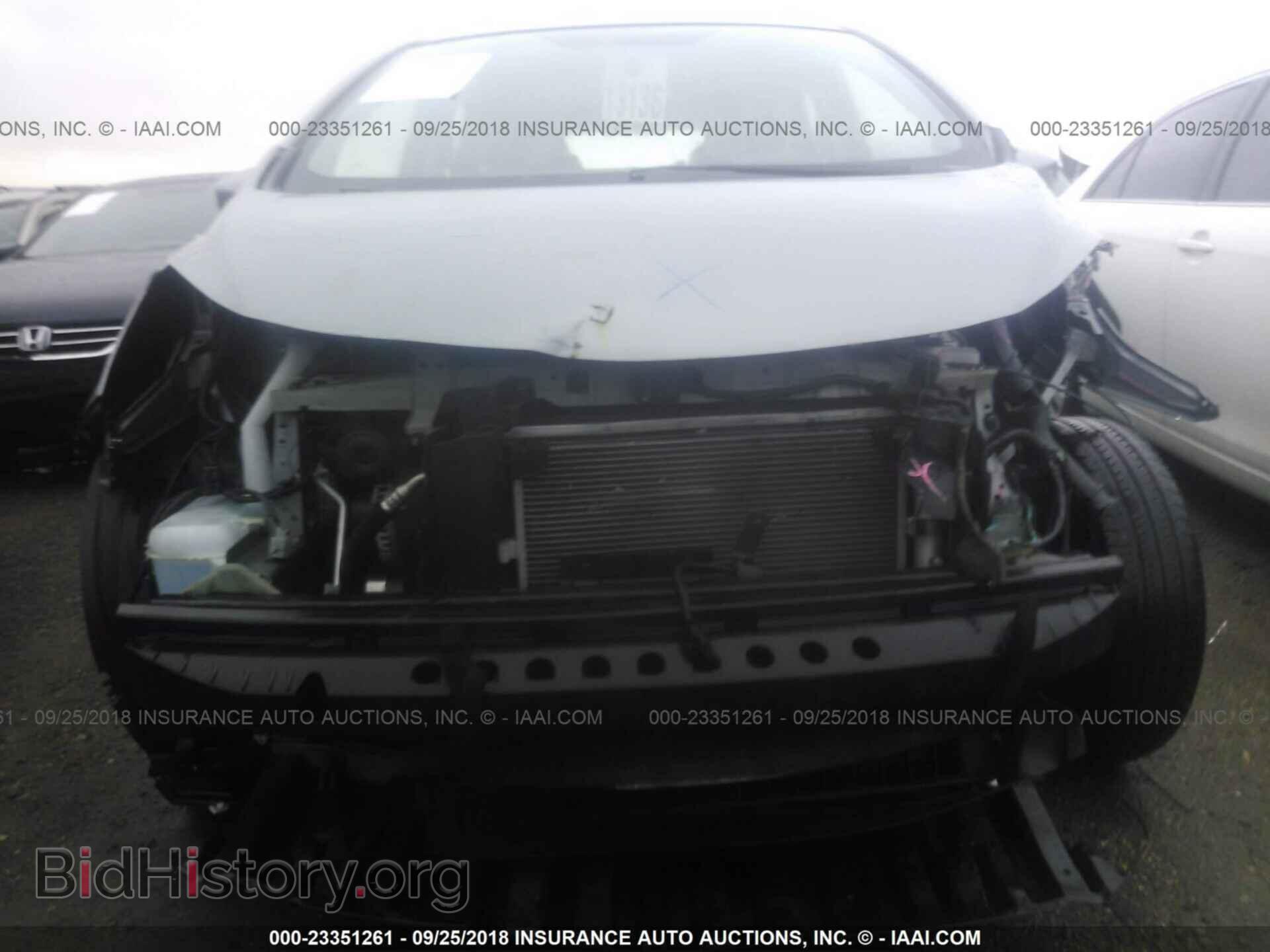 2015 Nissan Versa note - VIN: 3N1CE2CP3FL438206 - Photo 6