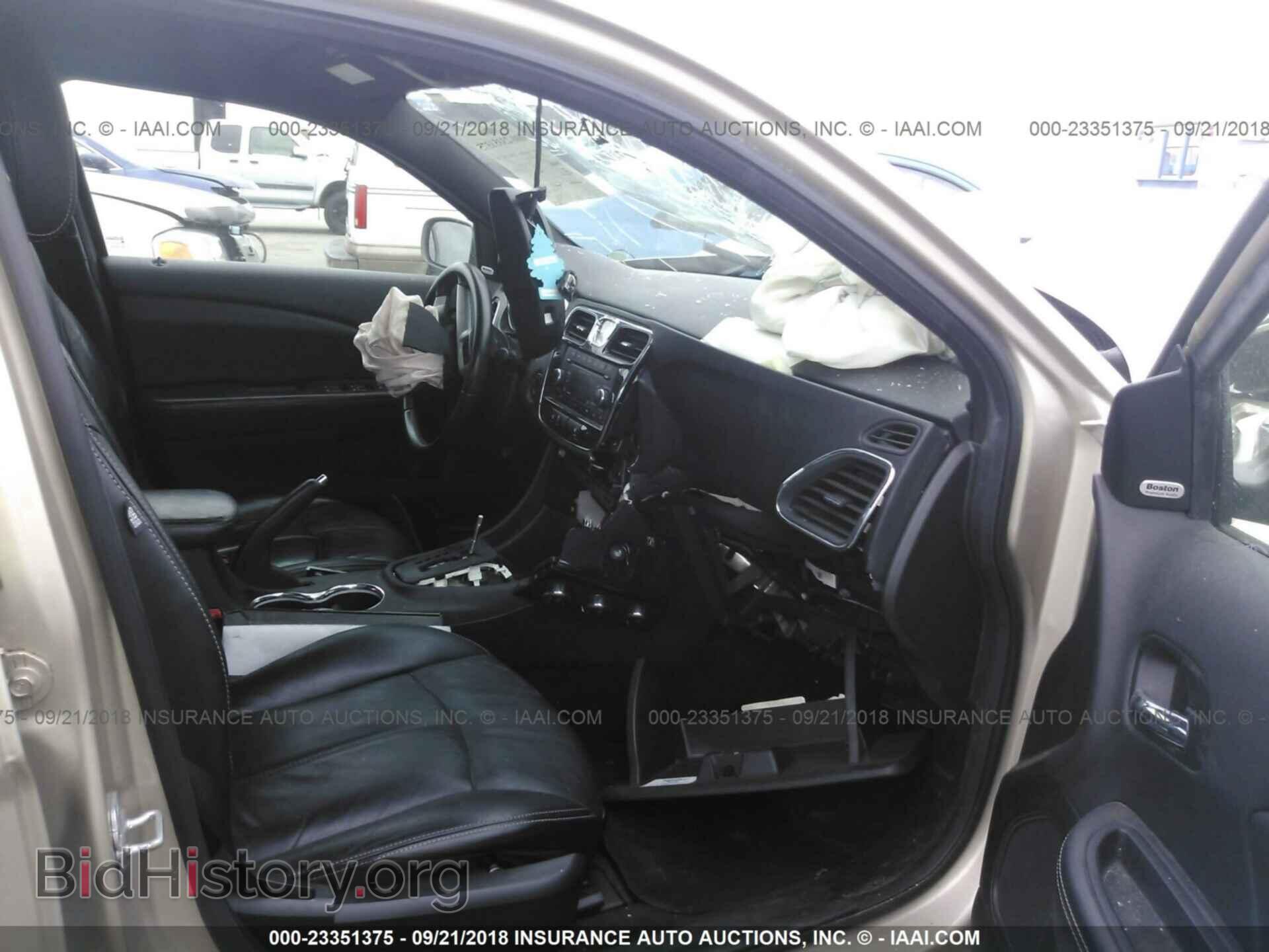 2013 Chrysler 200 - VIN: 1C3CCBCG3DN583265 - Фото 5