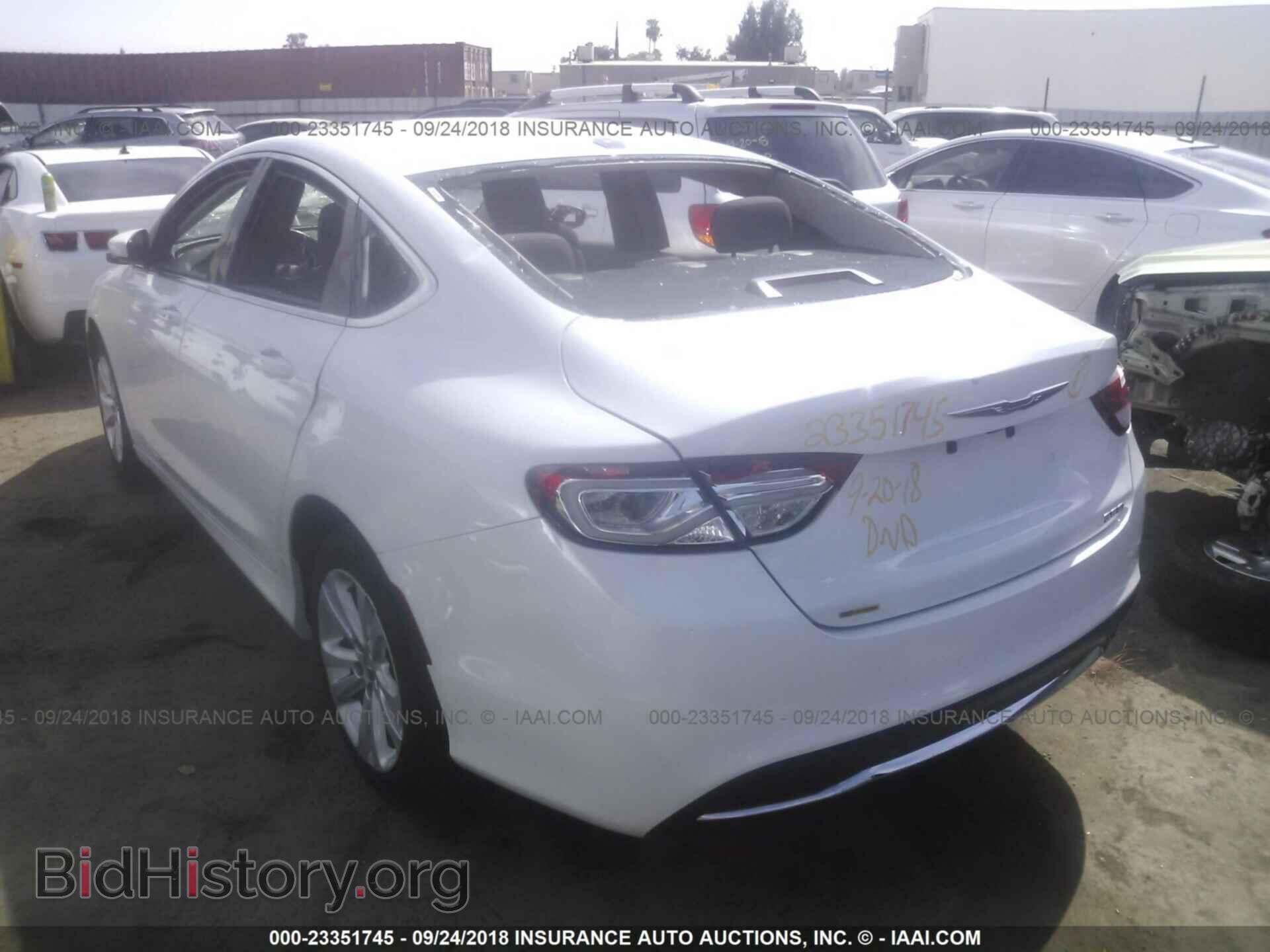 2016 Chrysler 200 - VIN: 1C3CCCAB8GN164040 - Фото 3