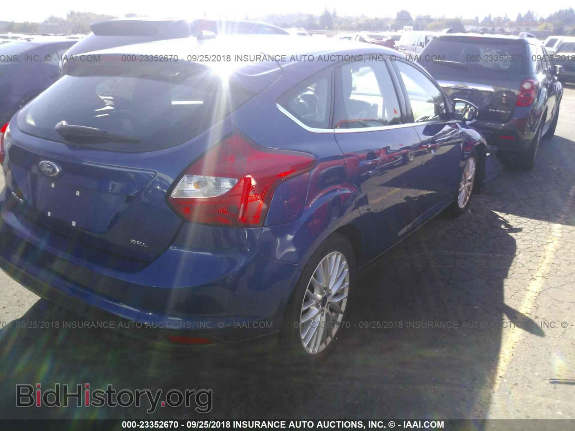 2012 Ford Focus - VIN: 1FAHP3M26CL273478 - Фото 4