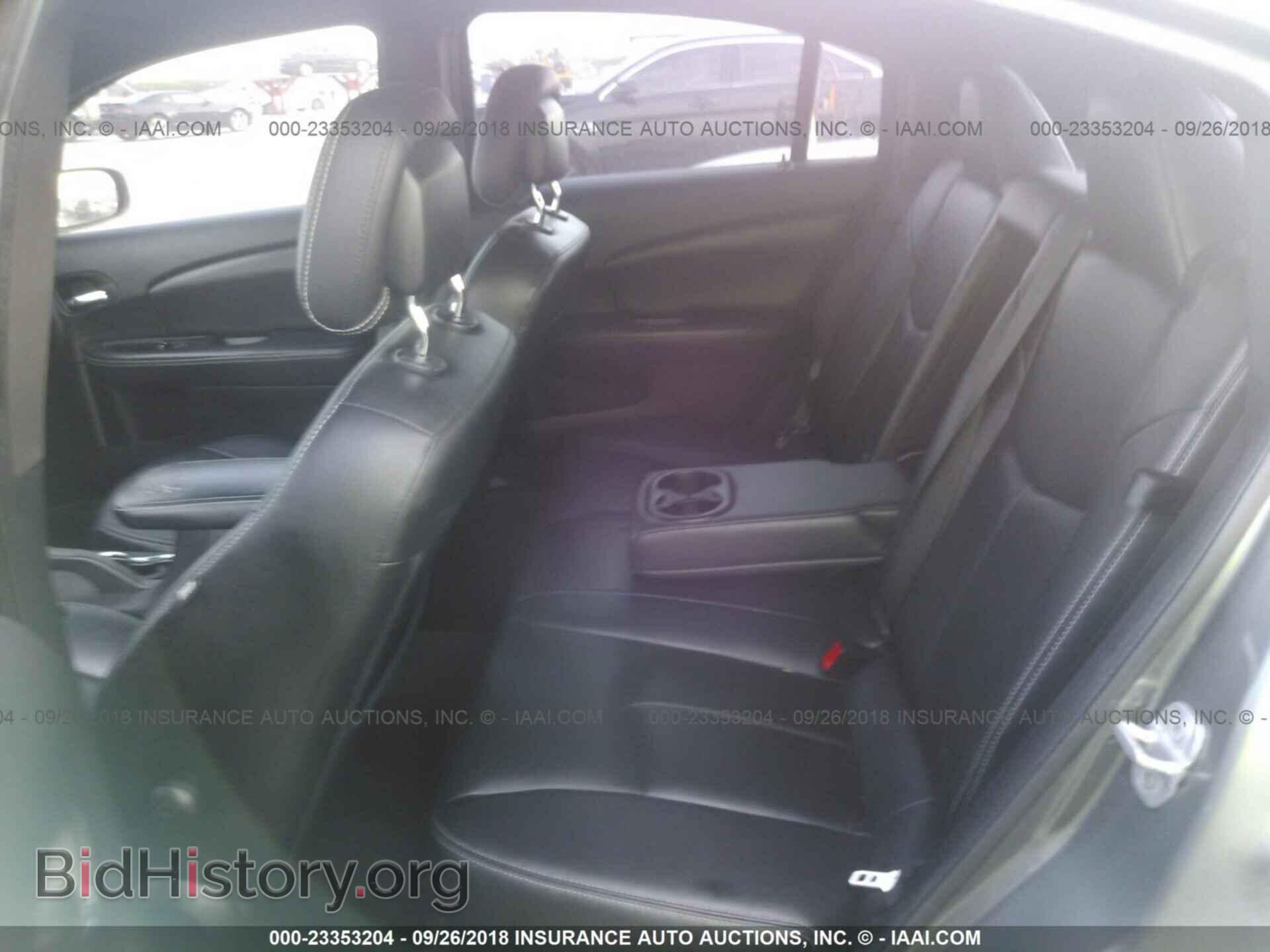 2011 Chrysler 200 - VIN: 1C3BC2FG6BN577853 - Photo 8