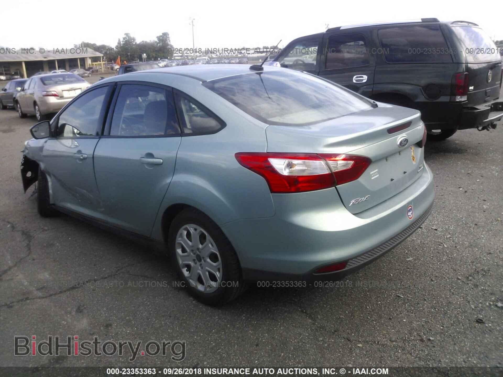 2012 Ford Focus - VIN: 1FAHP3F26CL472558 - Фото 3