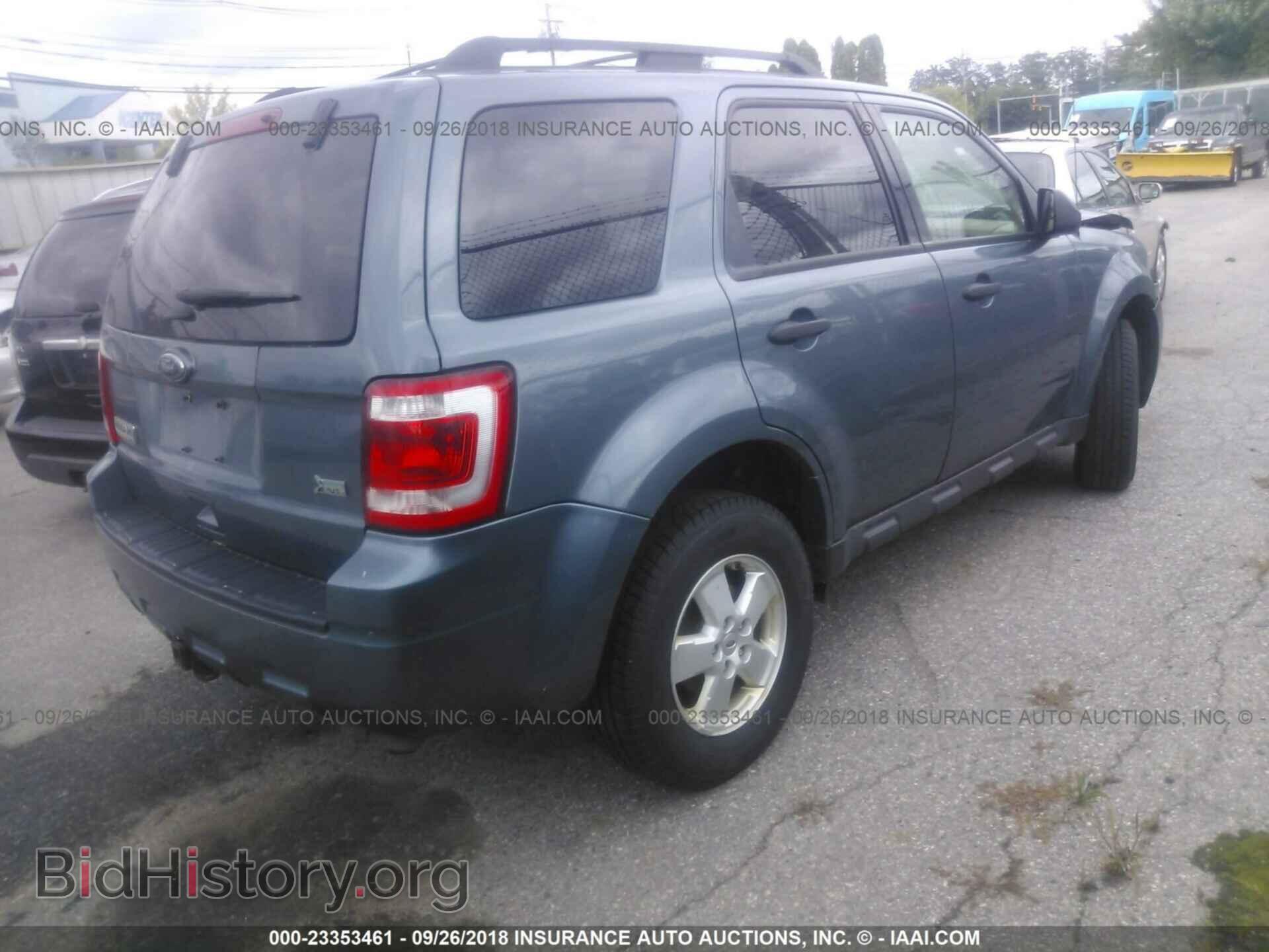 2012 Ford Escape - VIN: 1FMCU9DGXCKC33756 - Фото 4