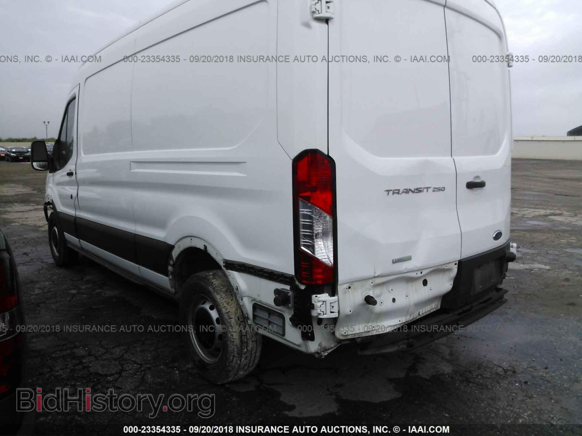 2015 Ford Transit - VIN: 1FTNR2CG7FKB11626 - Фото 3
