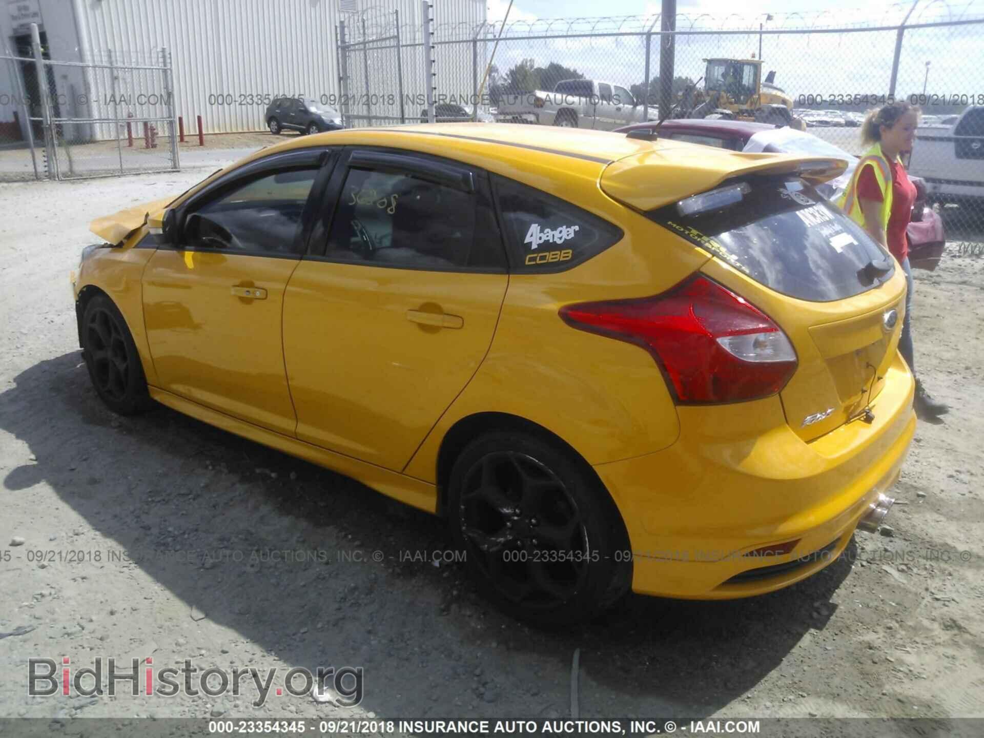 2013 Ford Focus - VIN: 1FADP3L98DL242084 - Фото 3