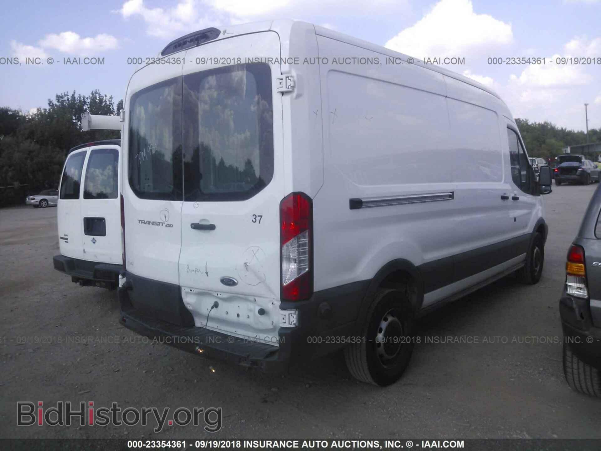 2018 Ford Transit - VIN: 1FTYR2CM0JKA01674 - Фото 4