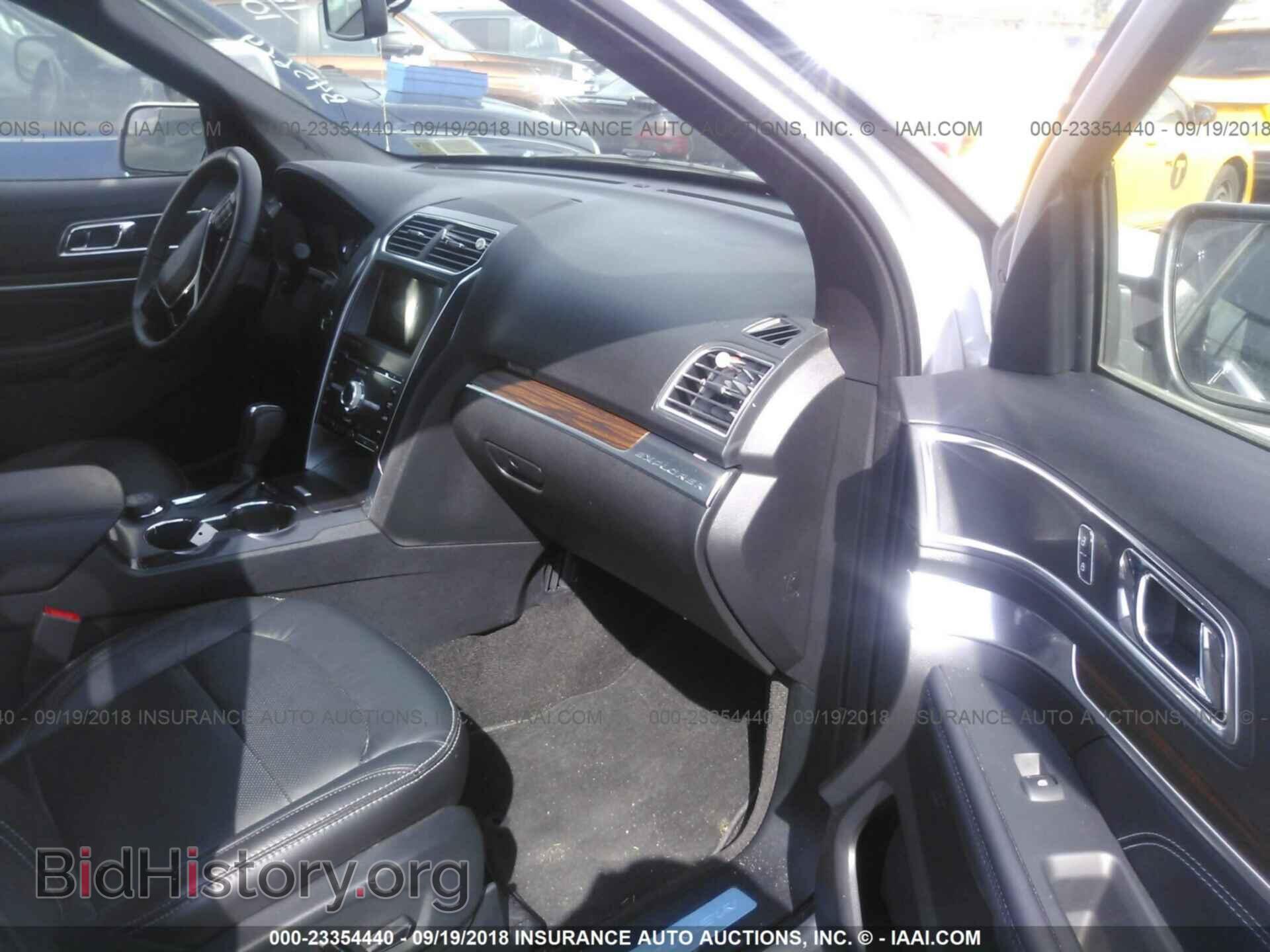 2018 Ford Explorer - VIN: 1FM5K8F85JGB45664 - Фото 5