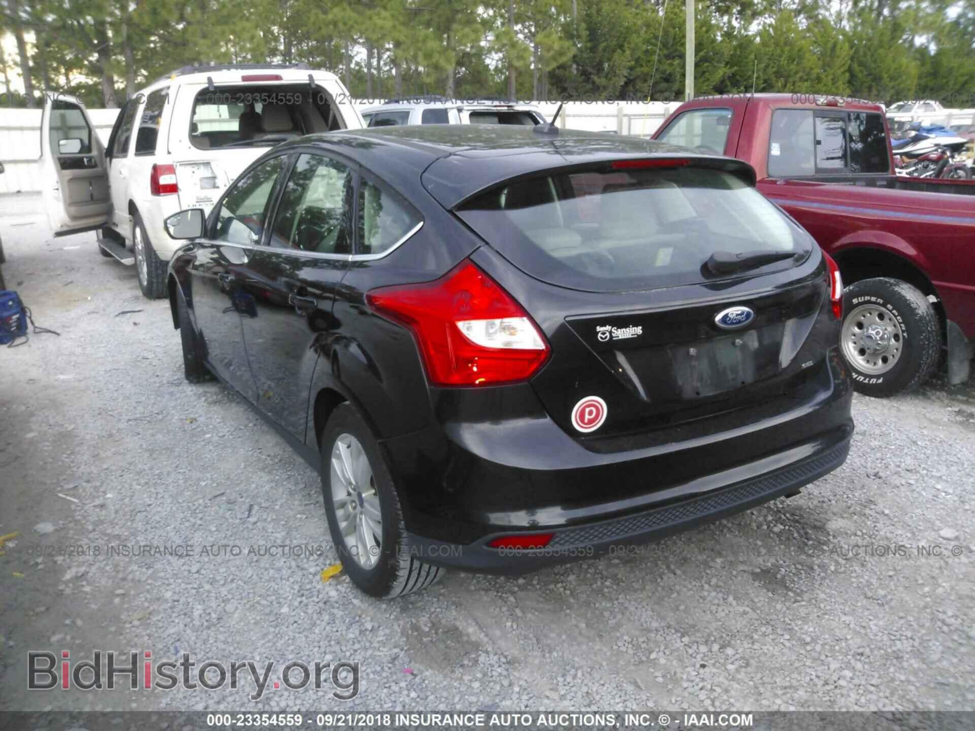 2012 Ford Focus - VIN: 1FAHP3M27CL344400 - Фото 3