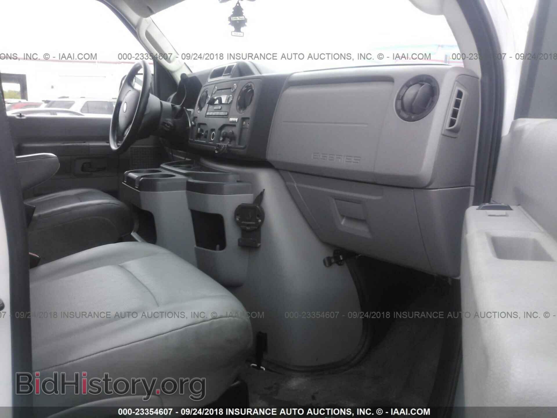 2012 Ford Econoline - VIN: 1FTNE1EL3CDA68225 - Фото 5