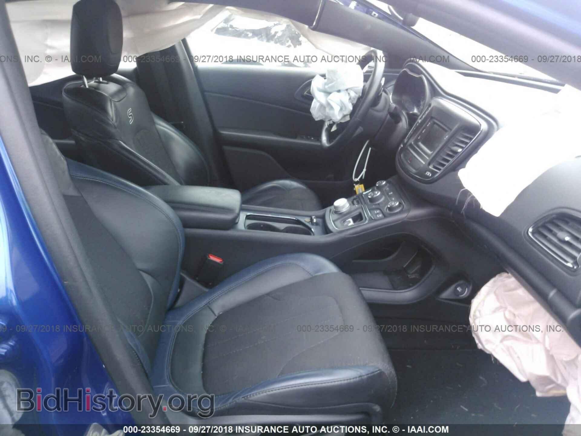 2015 Chrysler 200 - VIN: 1C3CCCBB1FN718001 - Фото 5