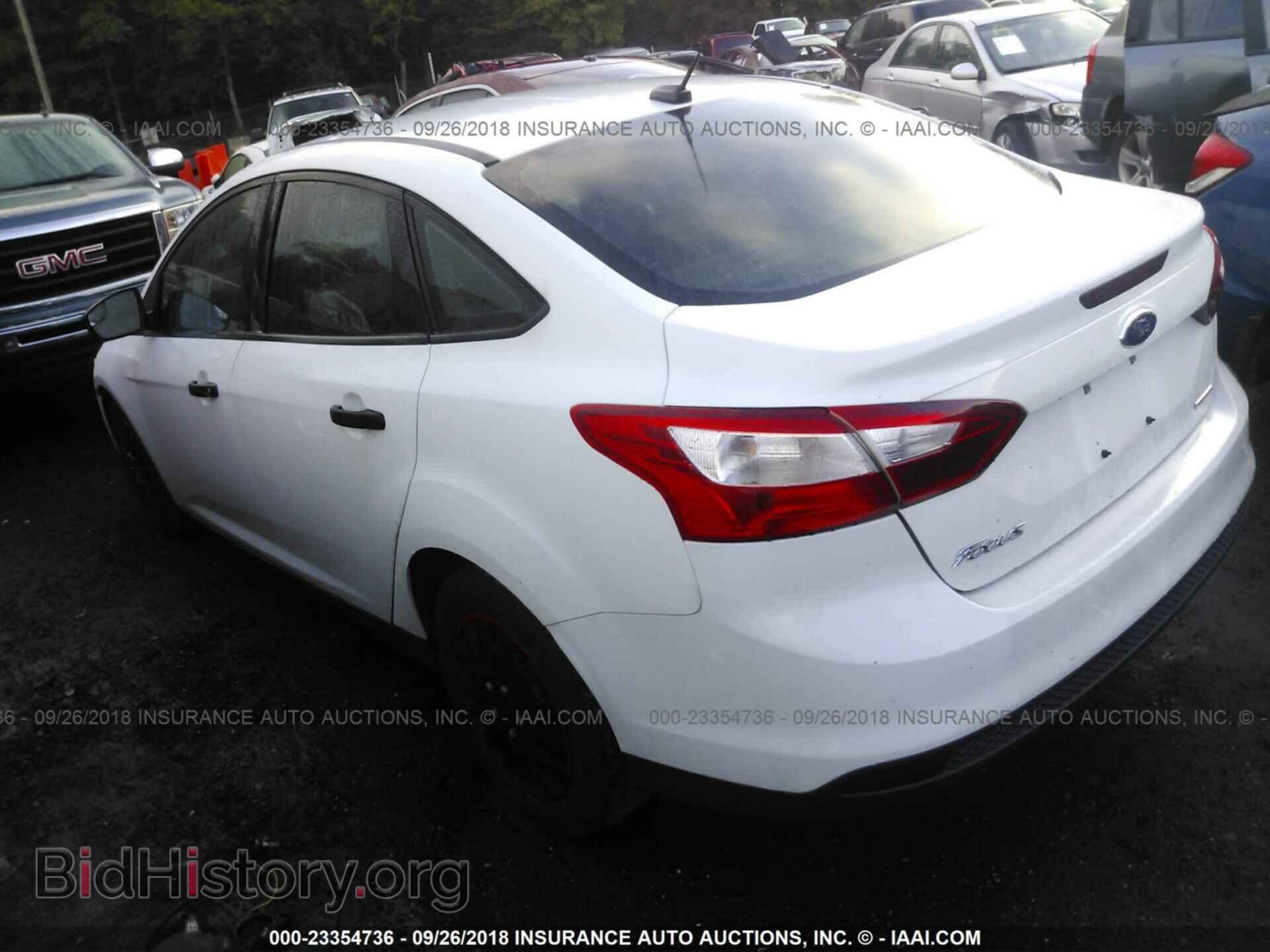 2013 Ford Focus - VIN: 1FADP3E23DL323929 - Фото 3