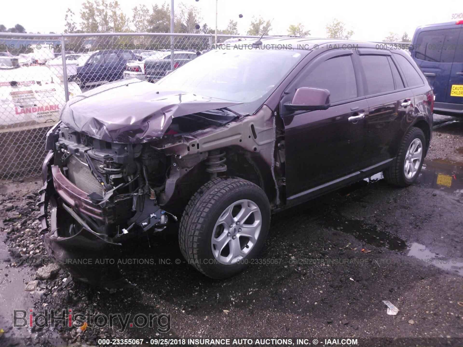 2011 Ford Edge - VIN: 2FMDK4JC8BBA65767 - Photo 2