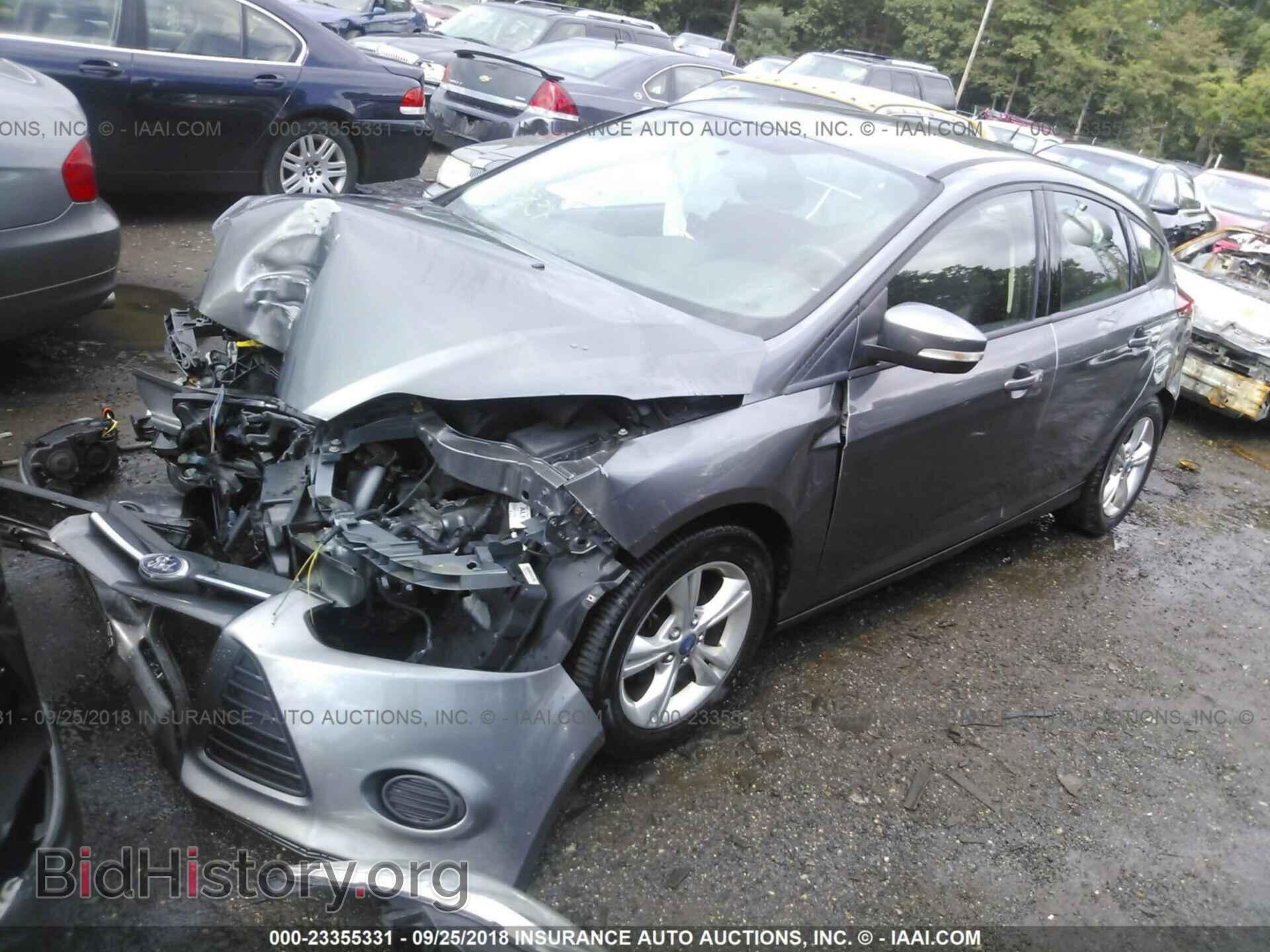 2013 Ford Focus - VIN: 1FADP3K21DL260429 - Photo 2