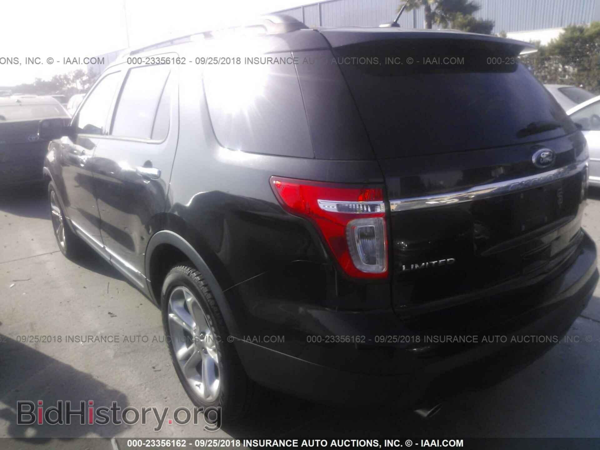 2014 Ford Explorer - VIN: 1FM5K7F81EGA70462 - Photo 3