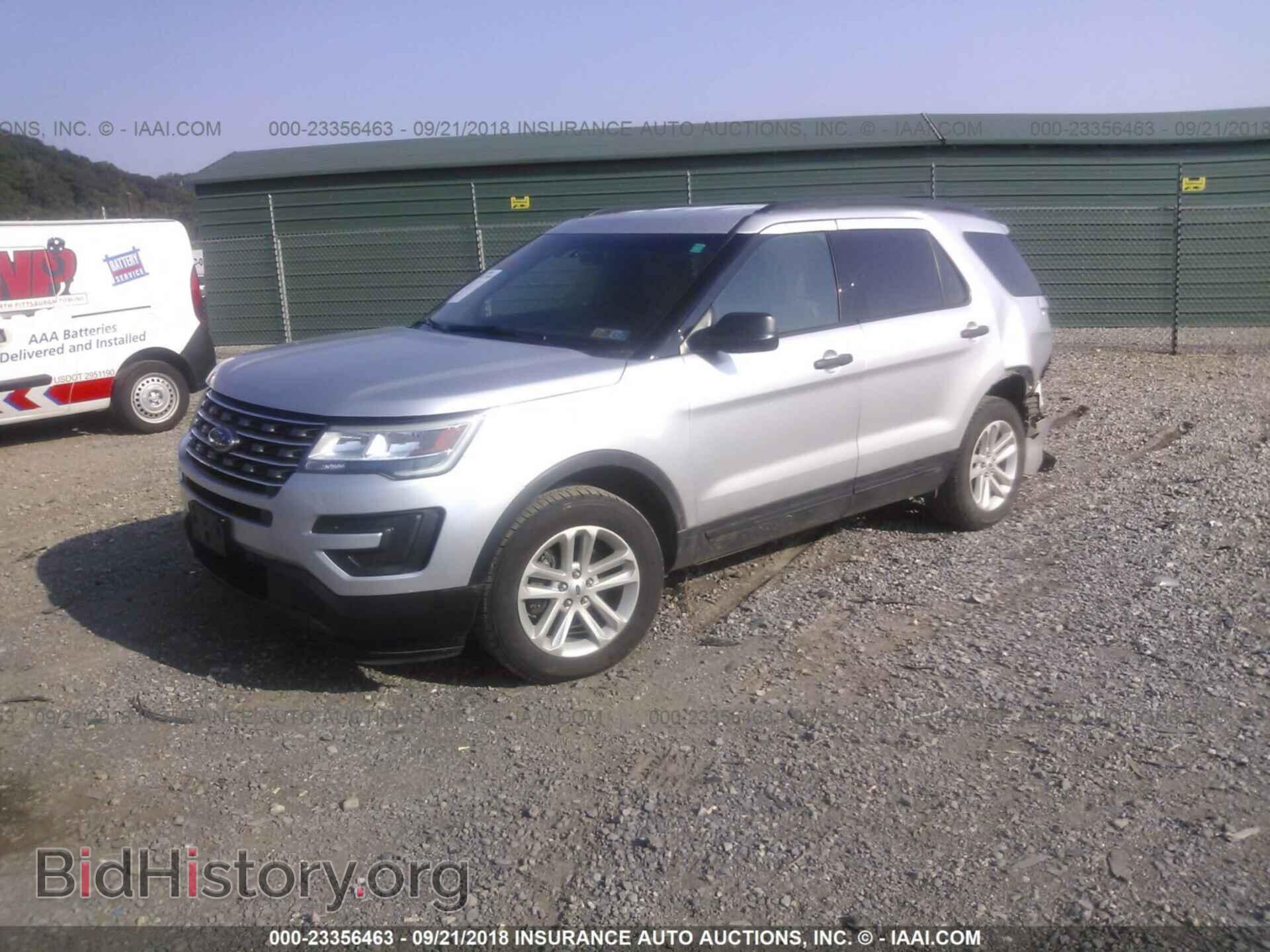 2016 Ford Explorer - VIN: 1FM5K8B86GGB10288 - Photo 2