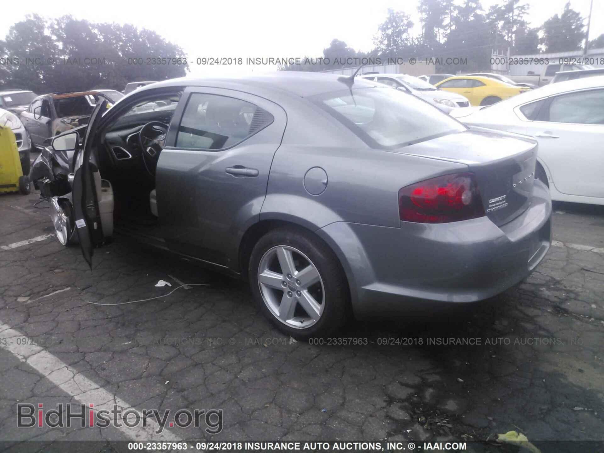 2012 Dodge Avenger - VIN: 1C3CDZCBXCN312759 - Photo 3