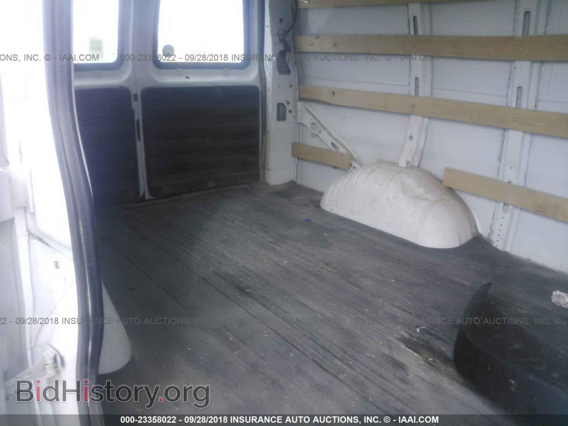 2014 GMC SAVANA - VIN: 1GTW7FCAXE1905232 - Фото 8