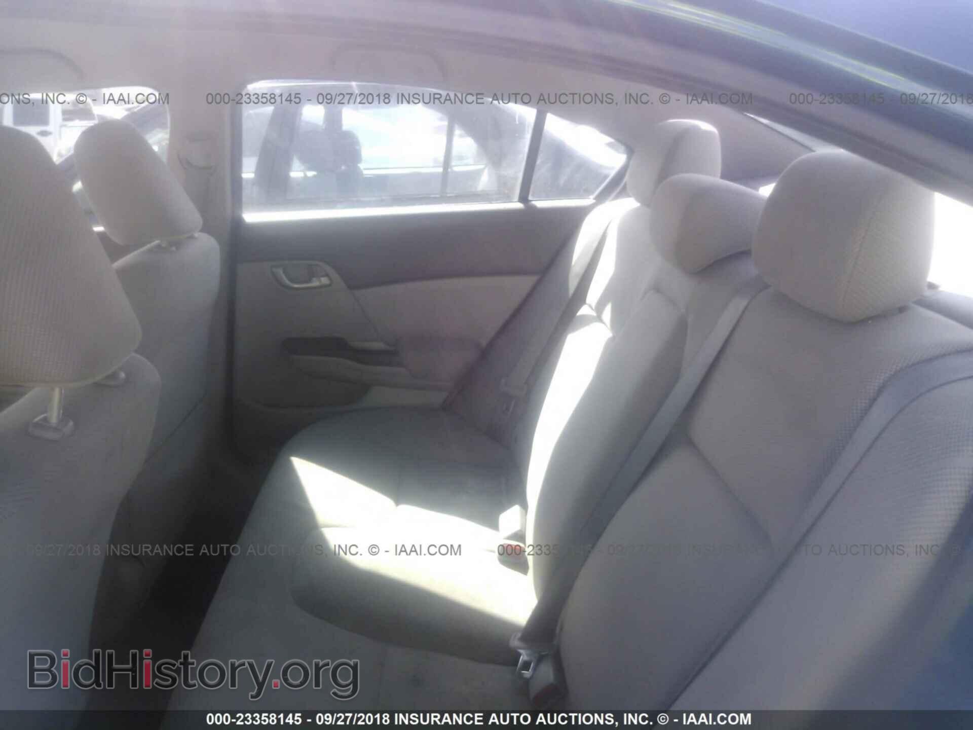 2012 Honda Civic - VIN: 19XFB2F52CE051353 - Photo 8