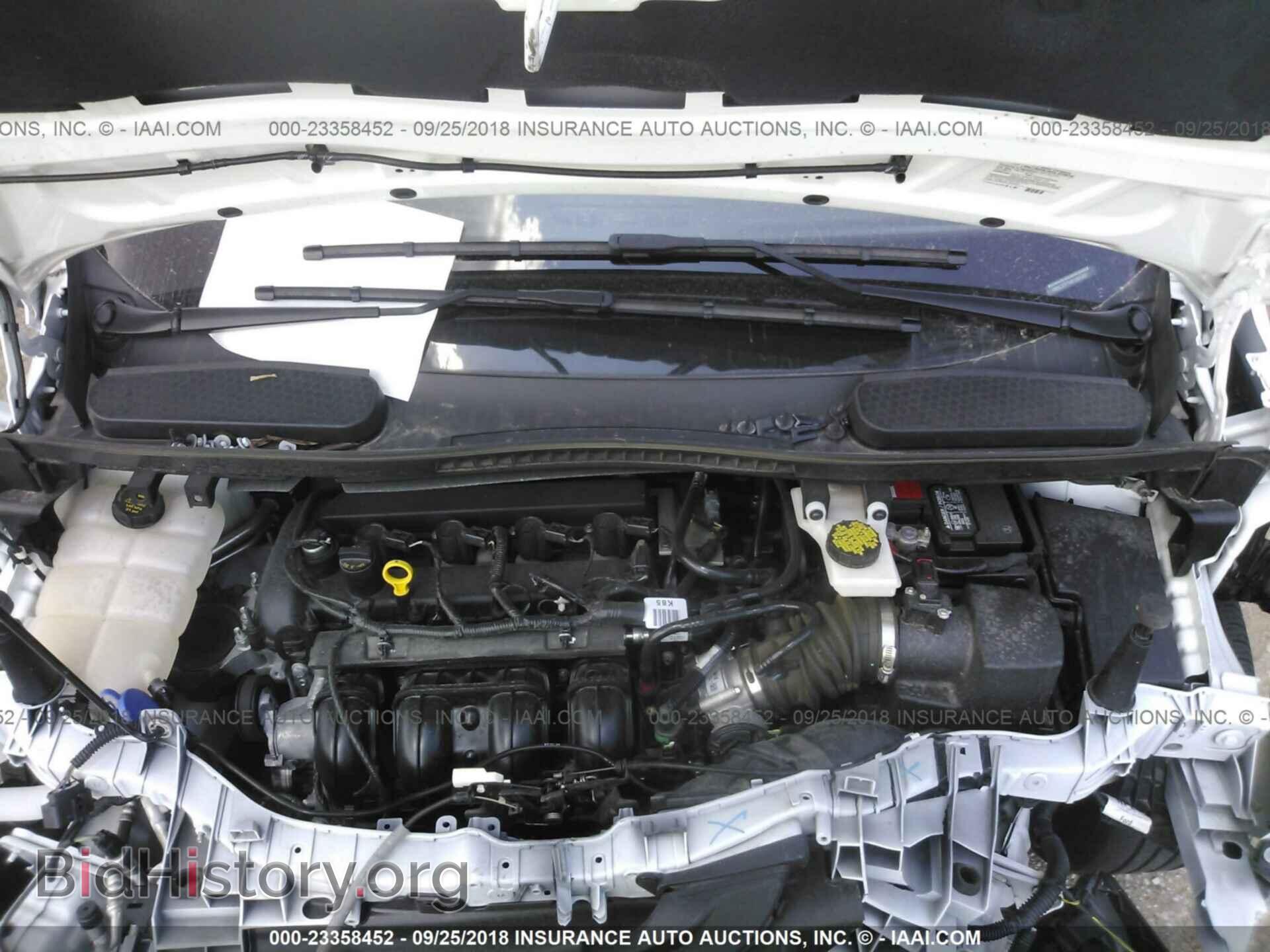 2017 Ford Transit - VIN: NM0LS7F74H1305069 - Photo 10