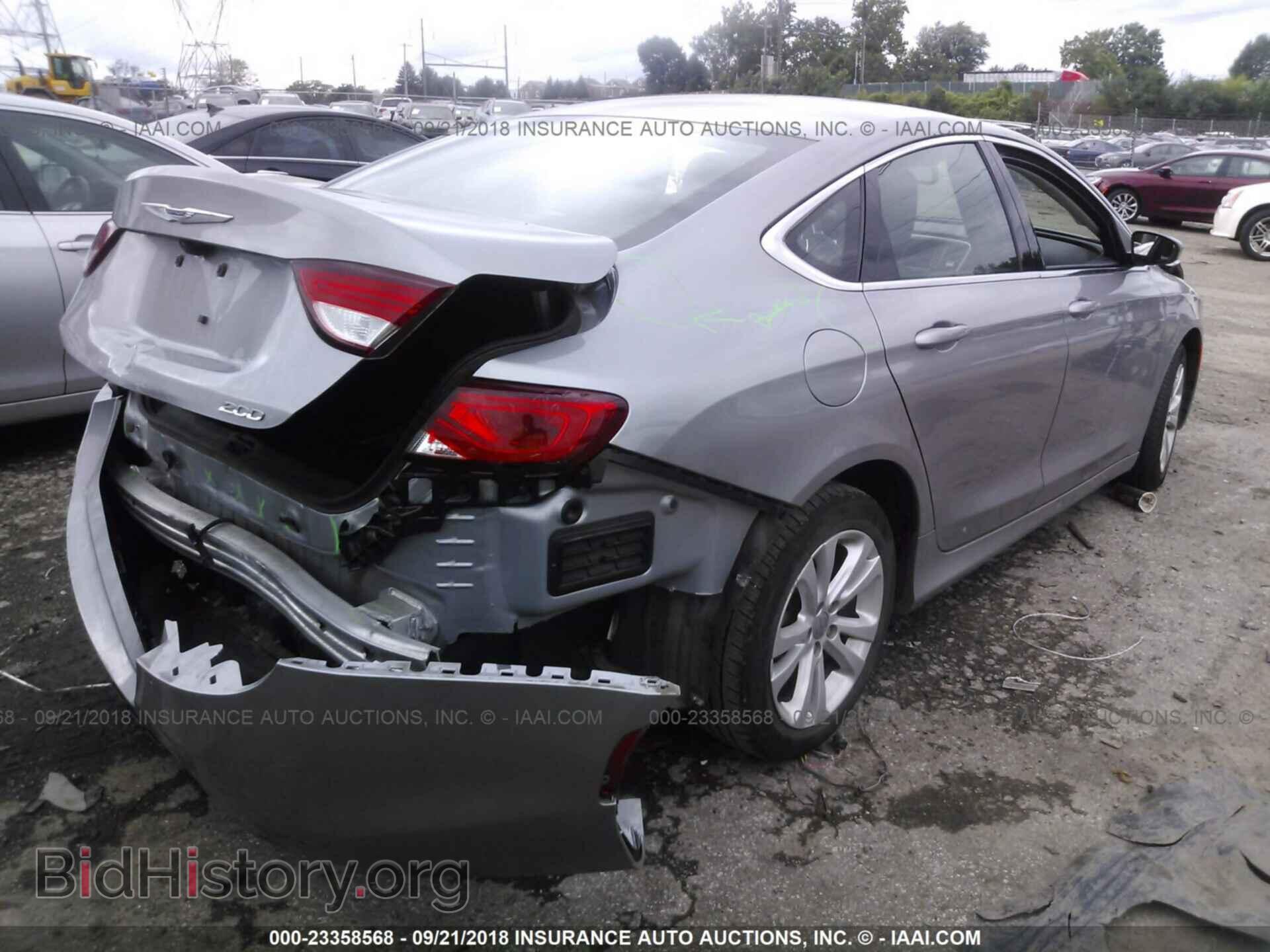 2016 Chrysler 200 - VIN: 1C3CCCAB2GN142194 - Фото 4