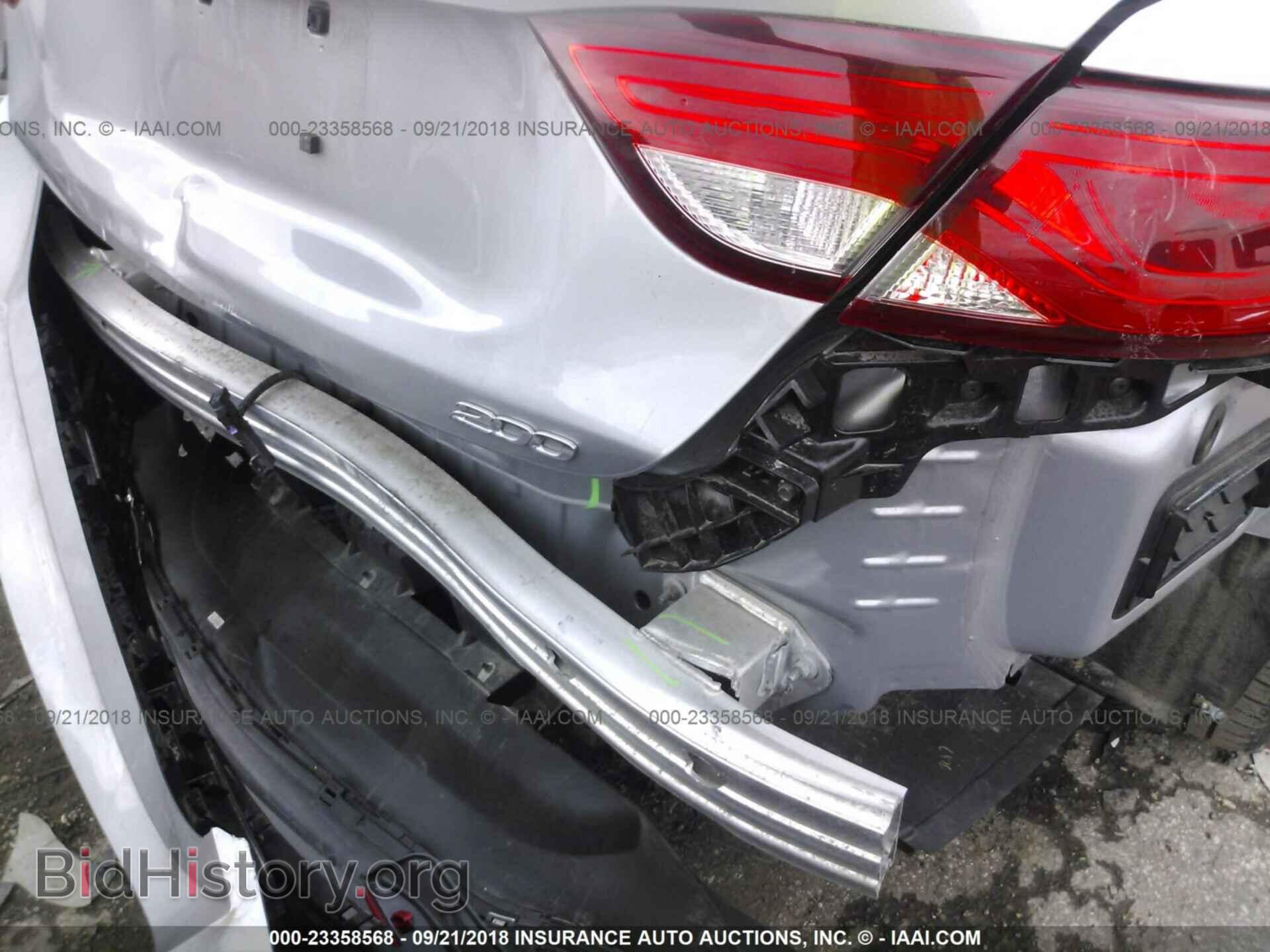2016 Chrysler 200 - VIN: 1C3CCCAB2GN142194 - Фото 6