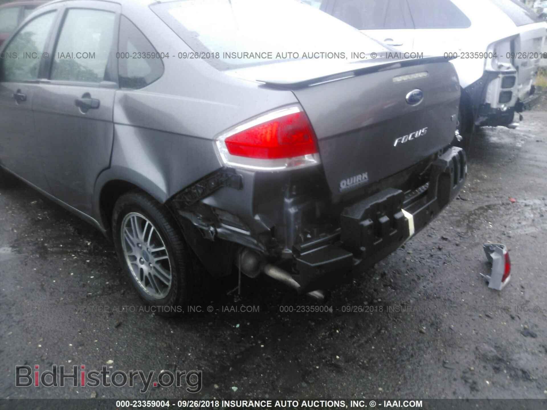 2011 Ford Focus - VIN: 1FAHP3FN1BW156590 - Фото 6