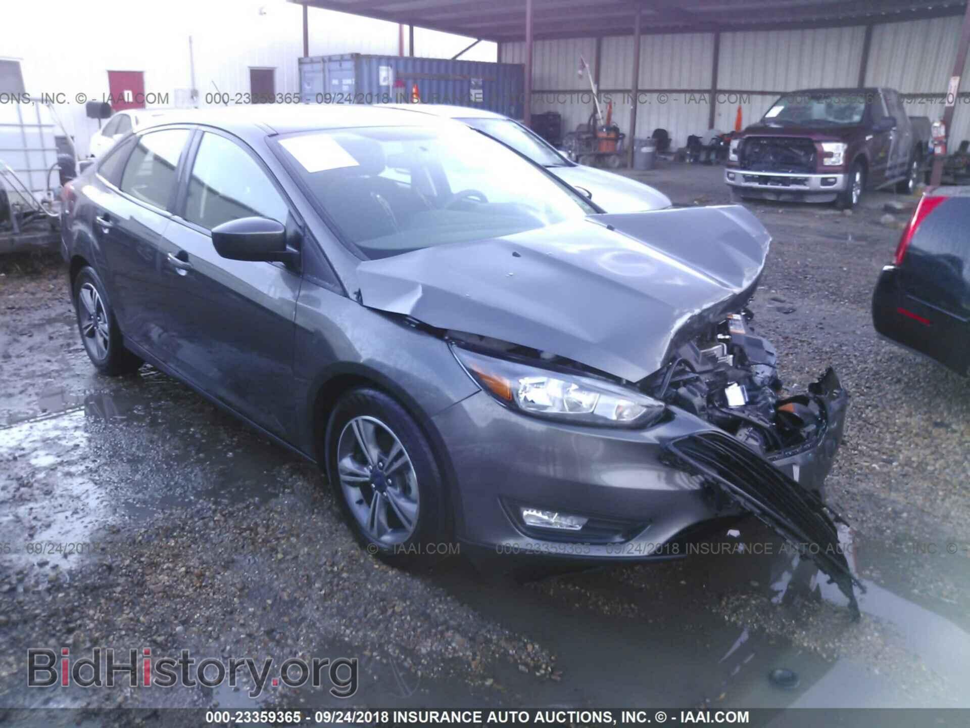 Фотография 1FADP3FE3JL275286 - Ford Focus 2018