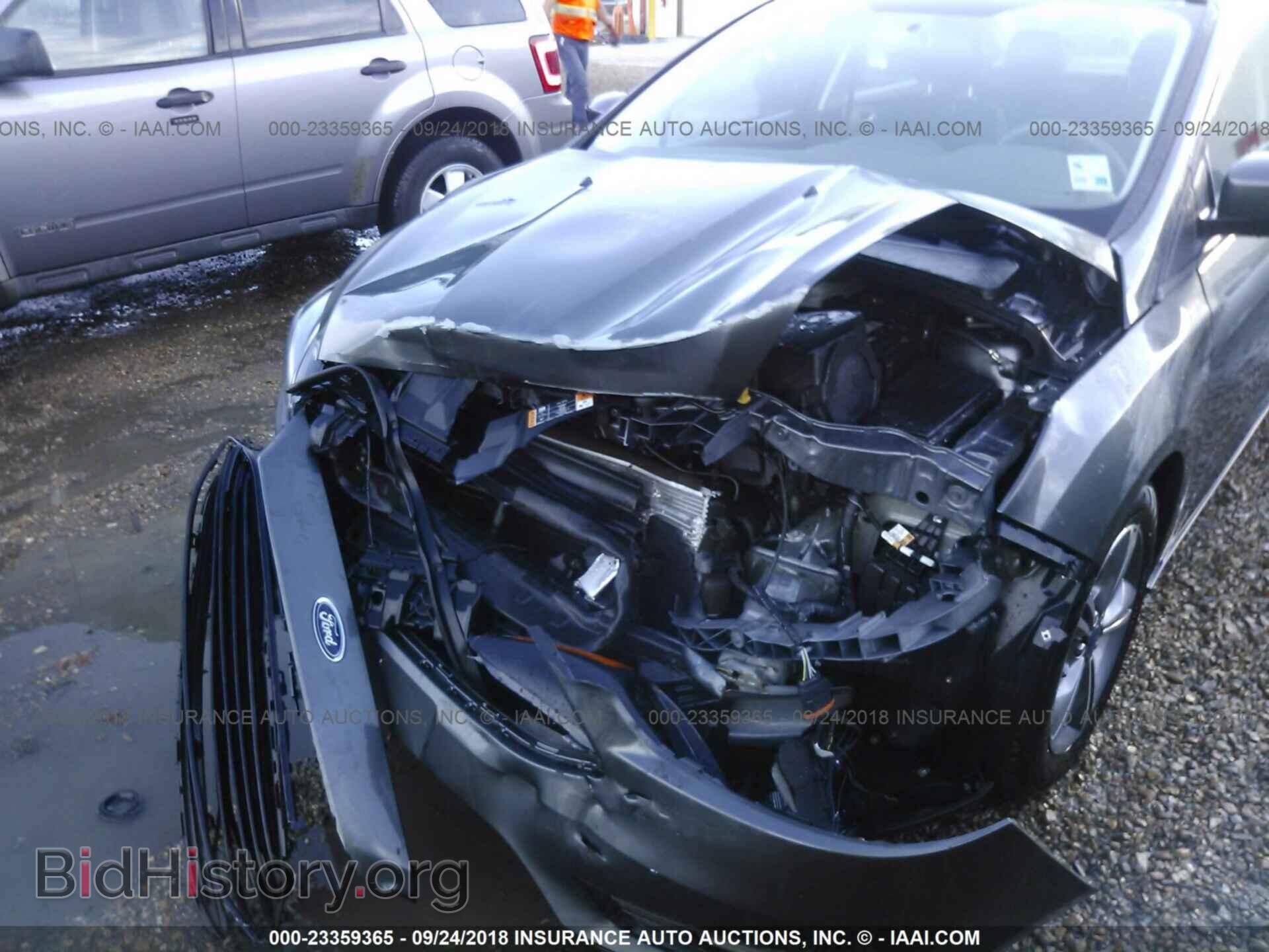 2018 Ford Focus - VIN: 1FADP3FE3JL275286 - Photo 6