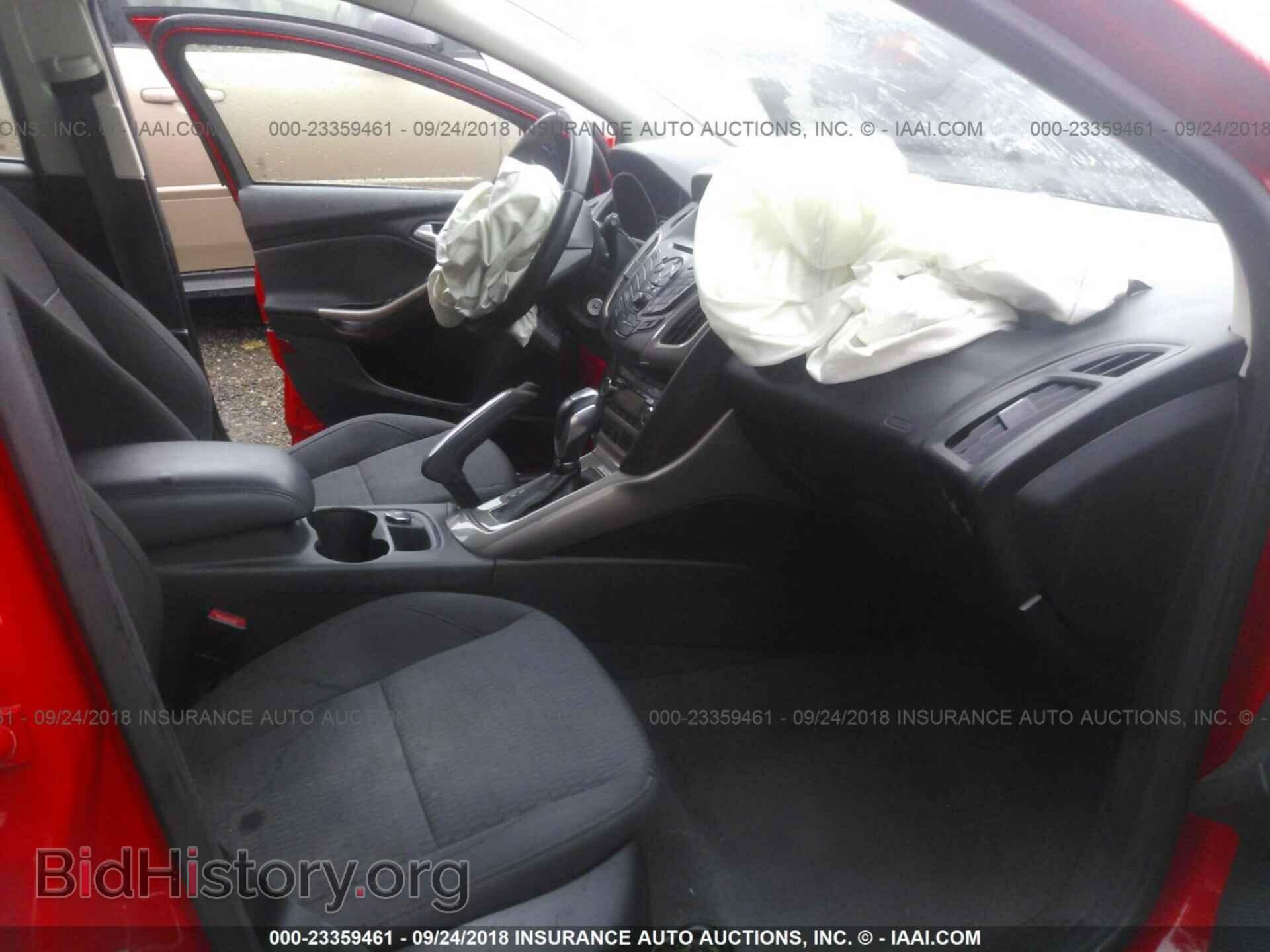 2012 Ford Focus - VIN: 1FAHP3M27CL140275 - Фото 5
